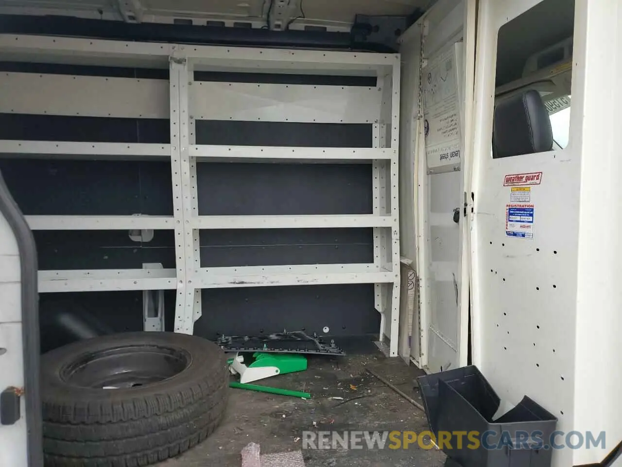 11 fotografías del automóvil dañado 1FTYE1C83NKA48423 FORD TRANSIT 2022