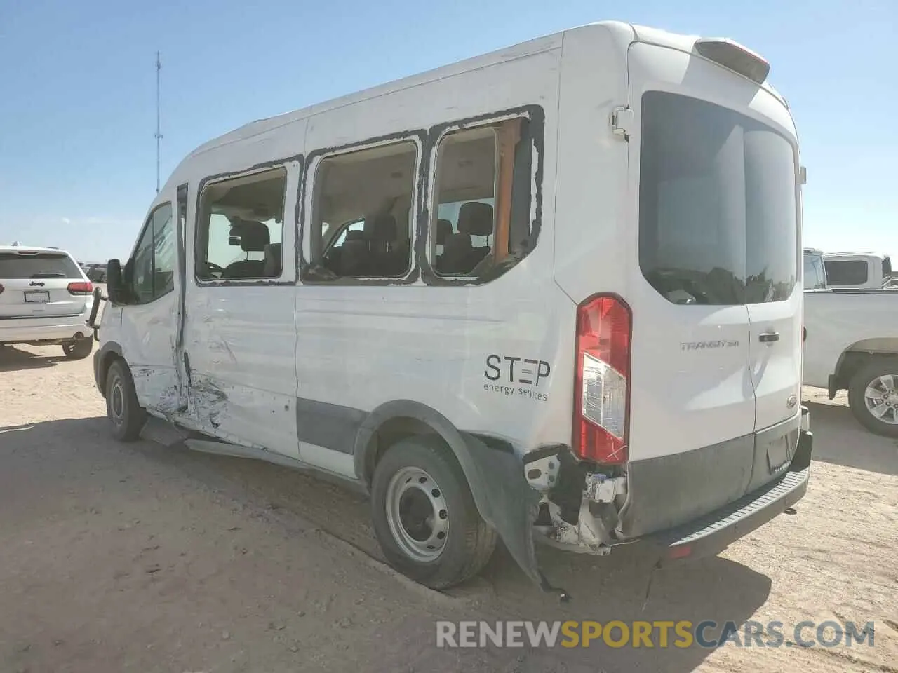 2 fotografías del automóvil dañado 1FBAX2C81PKB10166 FORD TRANSIT 2023