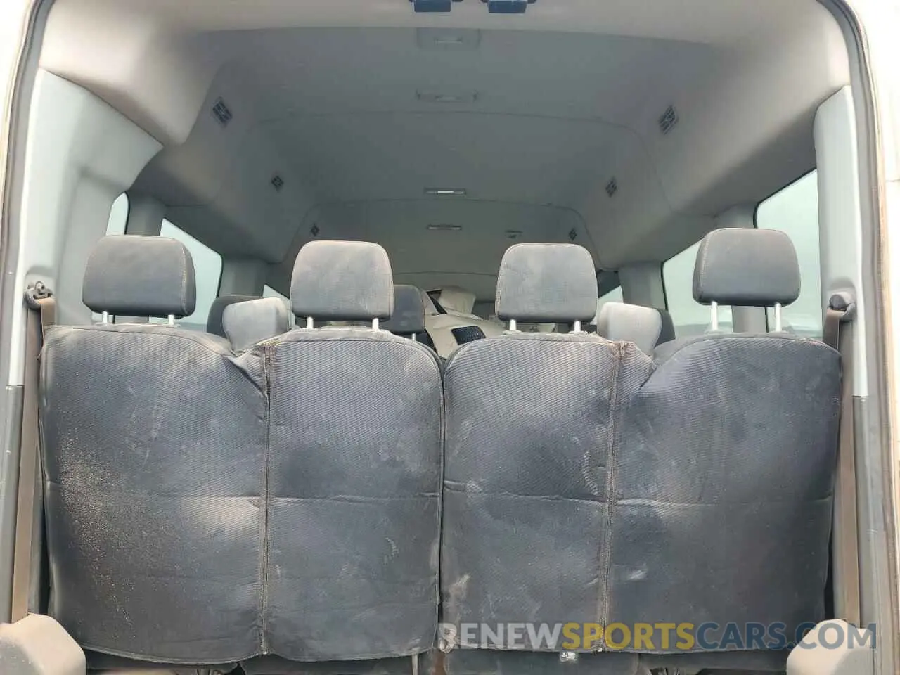 10 fotografías del automóvil dañado 1FBAX2C83PKB04126 FORD TRANSIT 2023