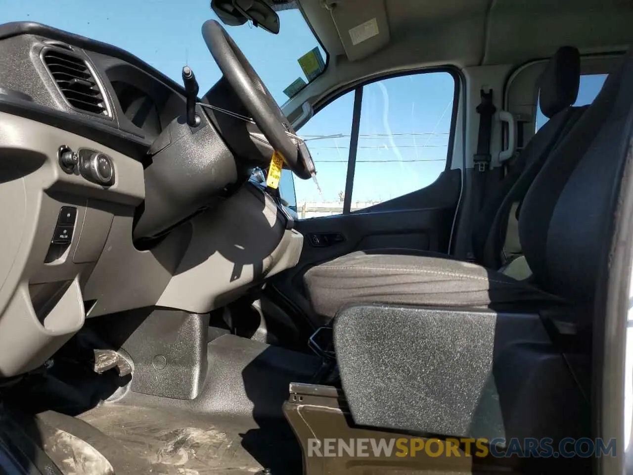 7 fotografías del automóvil dañado 1FBAX2Y84PKA07378 FORD TRANSIT 2023