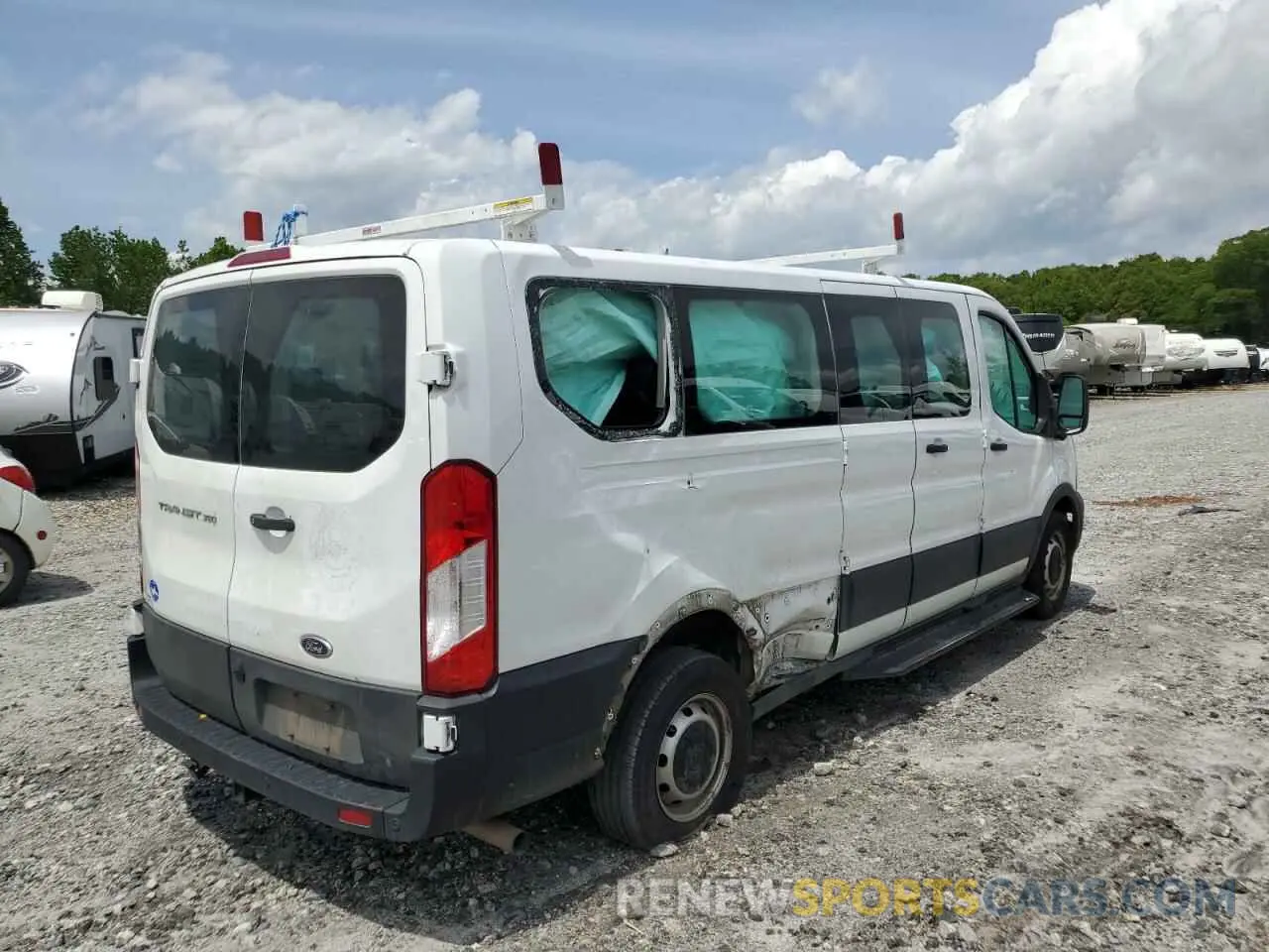3 fotografías del automóvil dañado 1FBAX2Y86PKA01050 FORD TRANSIT 2023