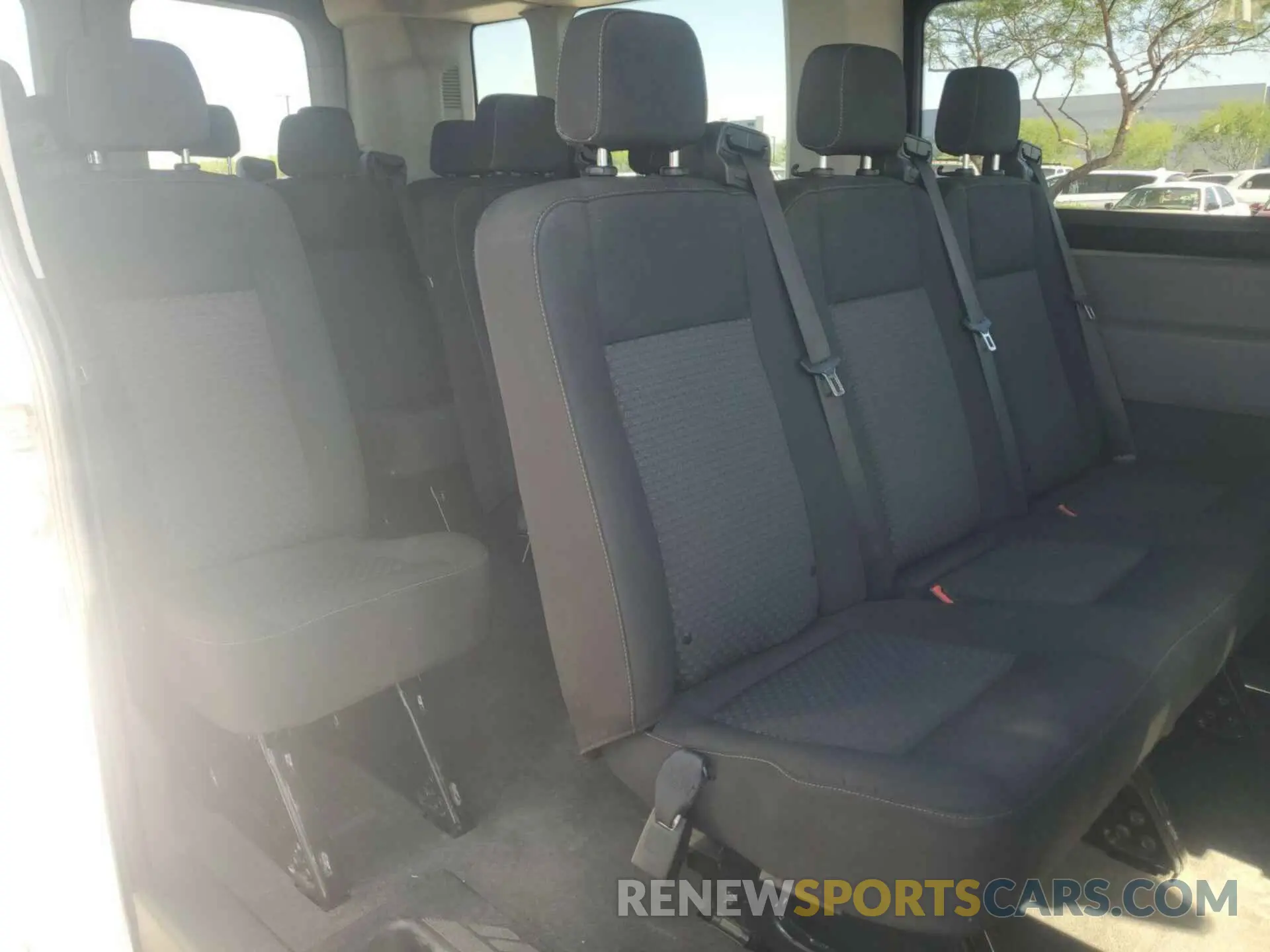 4 fotografías del automóvil dañado 1FBAX9CG5PKB62691 FORD TRANSIT 2023