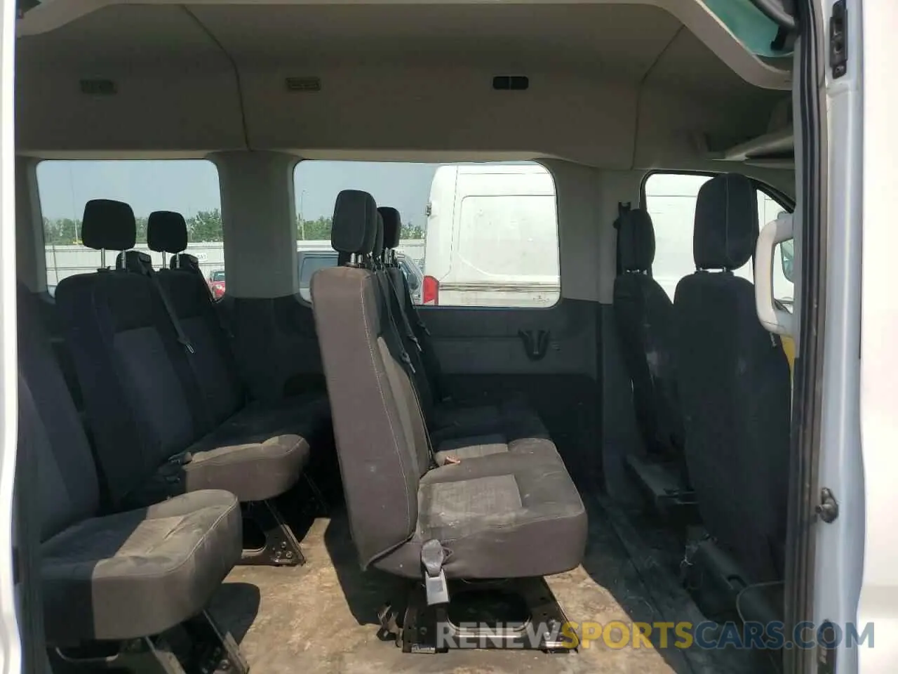 11 fotografías del automóvil dañado 1FBAX9CG7PKA55917 FORD TRANSIT 2023