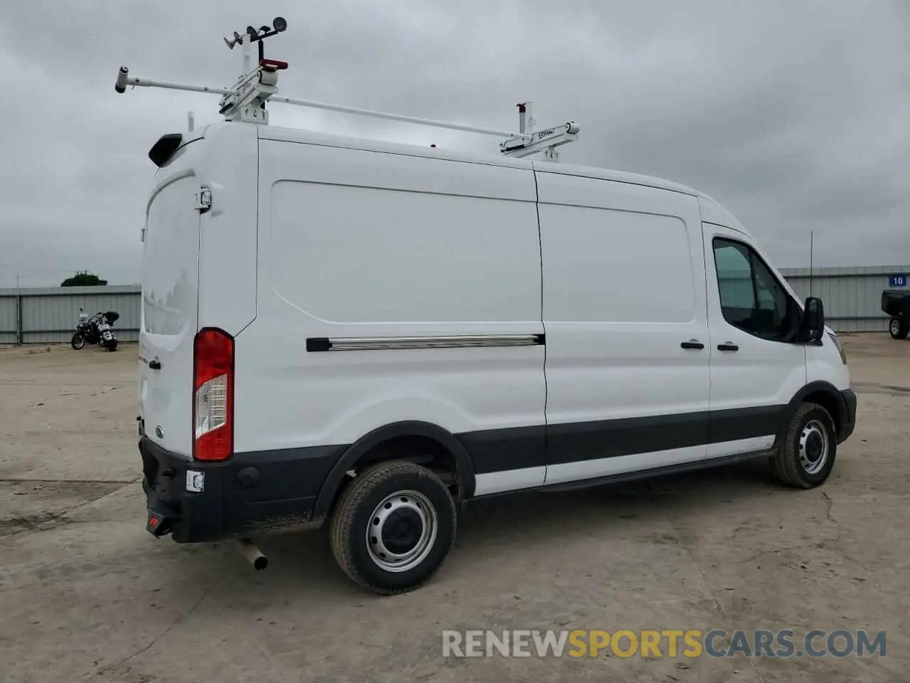 3 fotografías del automóvil dañado 1FTBR1C89PKB69437 FORD TRANSIT 2023