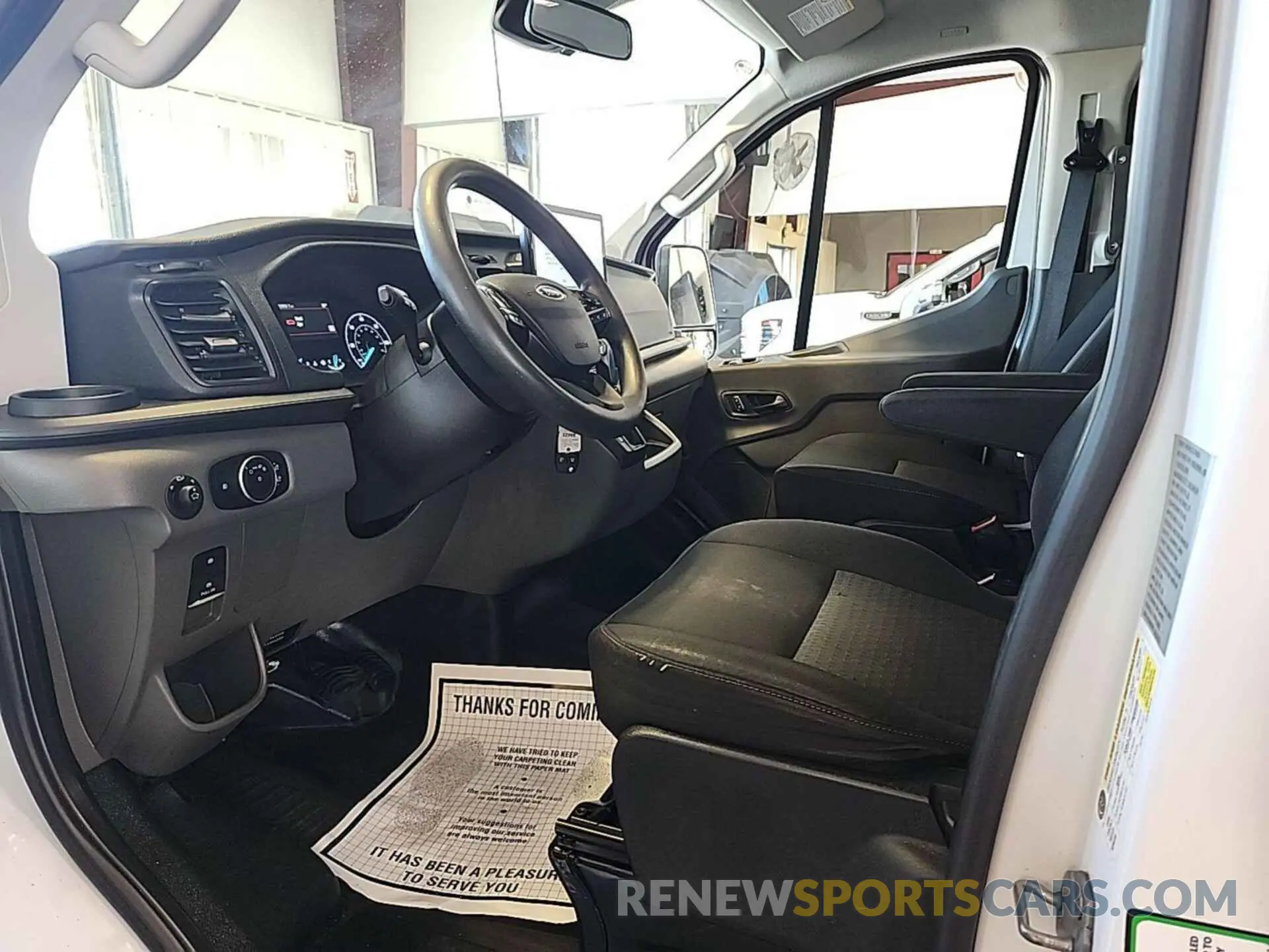 14 fotografías del automóvil dañado 1FTBR1Y81PKA72158 FORD TRANSIT 2023
