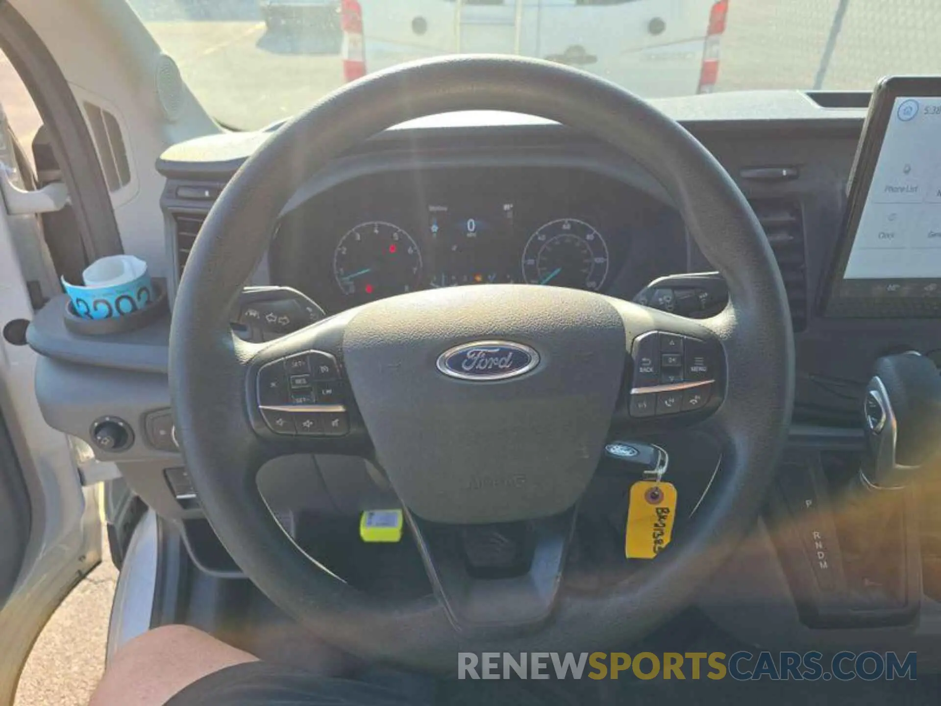 28 fotografías del automóvil dañado 1FTBR2X82PKA60186 FORD TRANSIT 2023