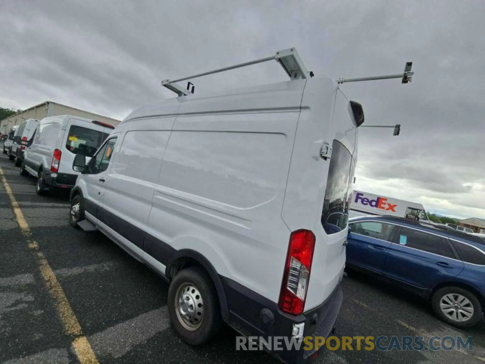 30 fotografías del automóvil dañado 1FTBR2X82PKA60186 FORD TRANSIT 2023