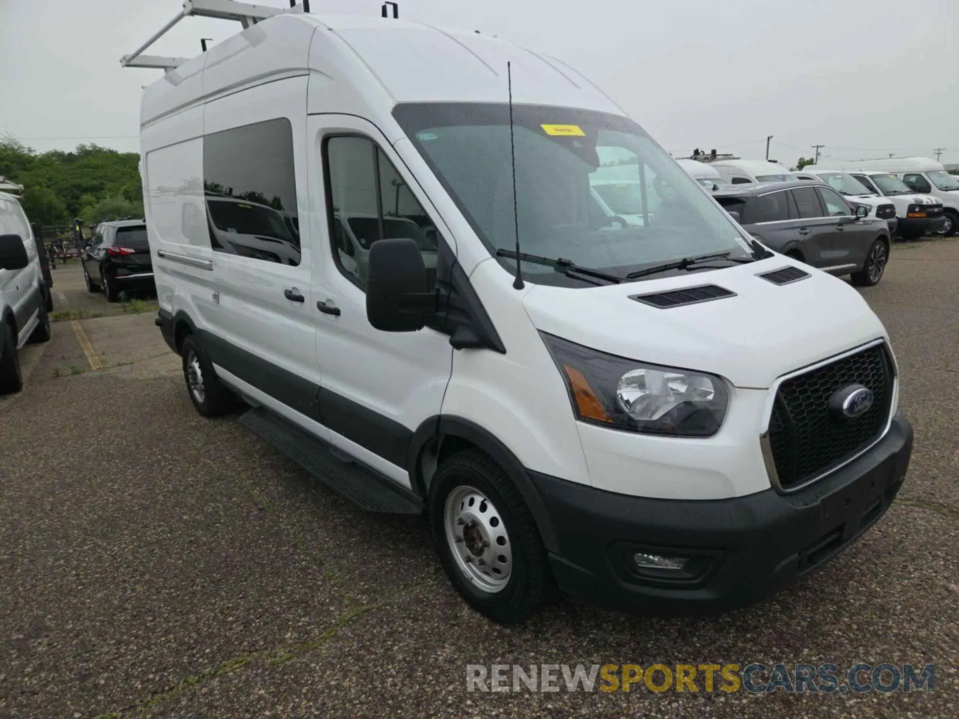 3 fotografías del automóvil dañado 1FTBR2X85PKA59310 FORD TRANSIT 2023