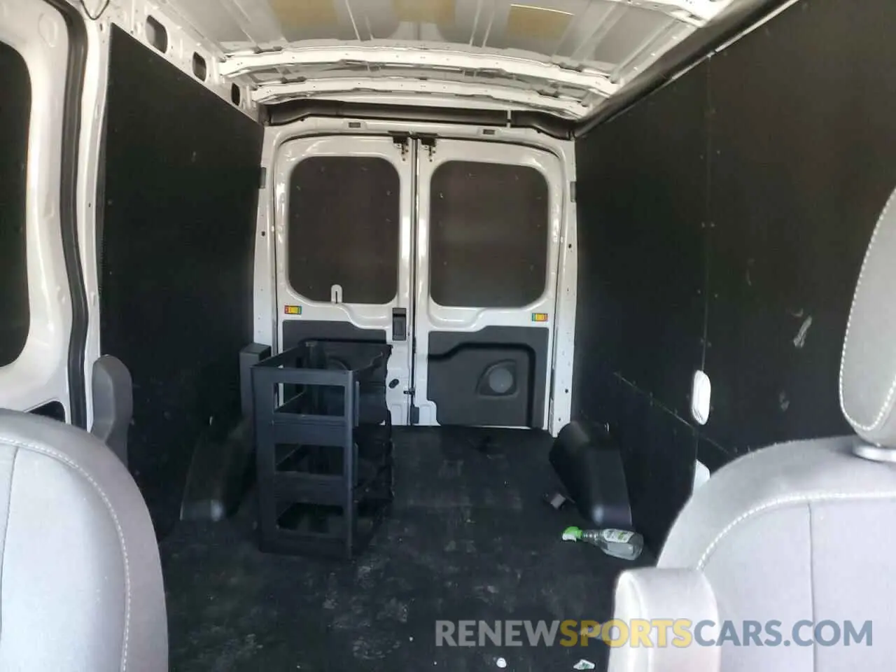 10 fotografías del automóvil dañado 1FTBW9CK1PKB93878 FORD TRANSIT 2023