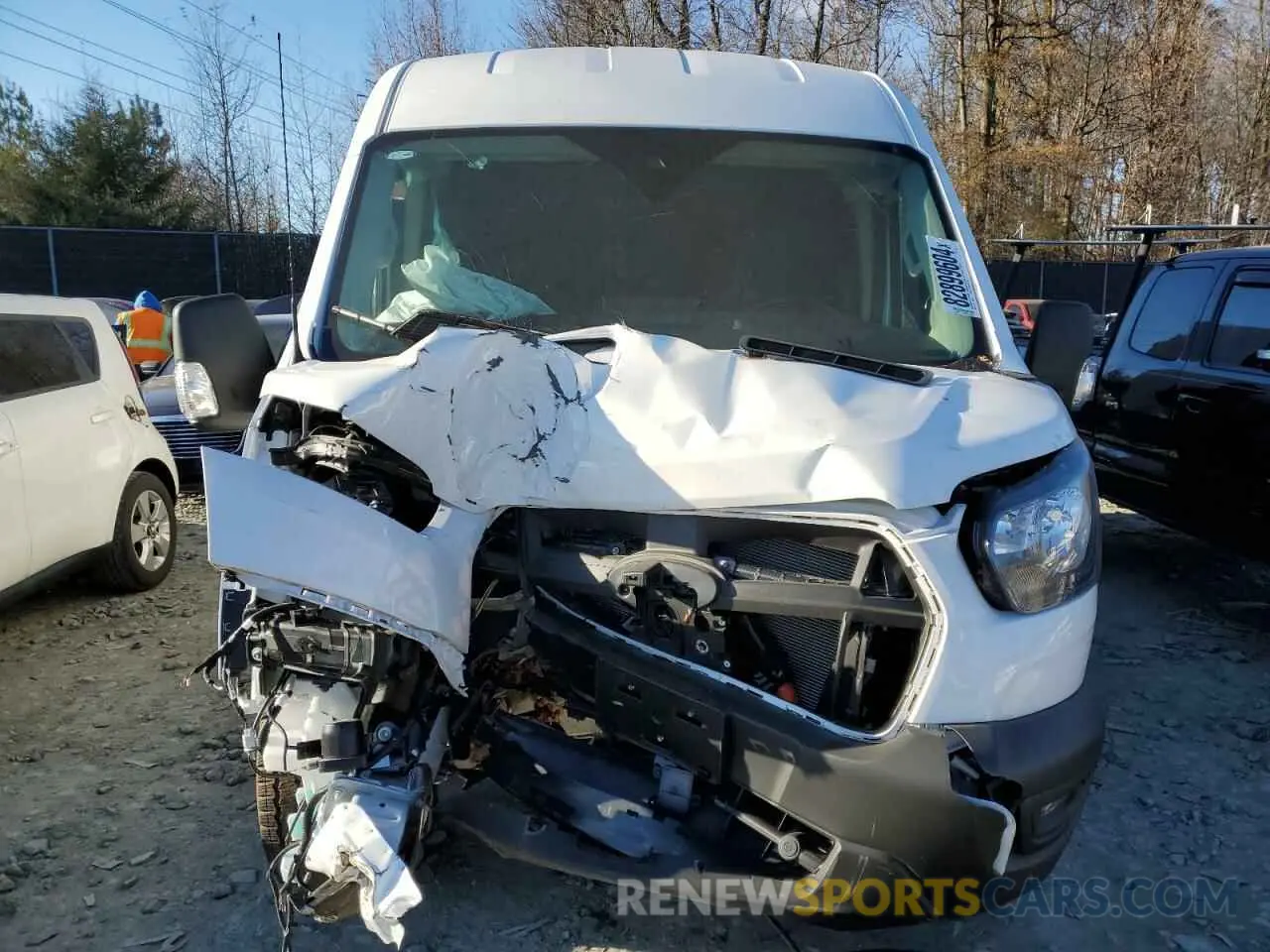 5 fotografías del automóvil dañado 1FTBW9CK1PKB93878 FORD TRANSIT 2023