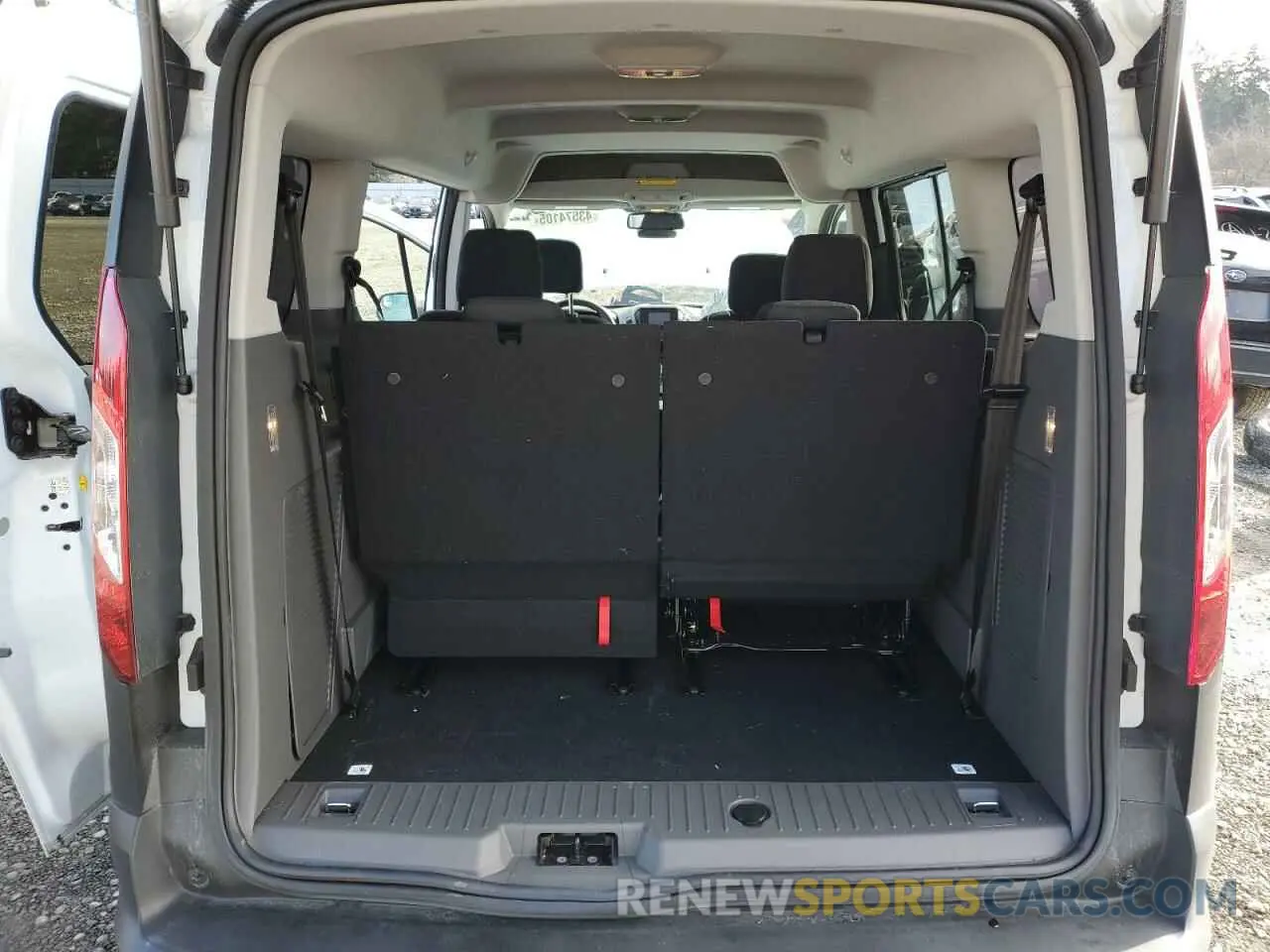 10 fotografías del automóvil dañado NM0GE9E21P1561551 FORD TRANSIT 2023