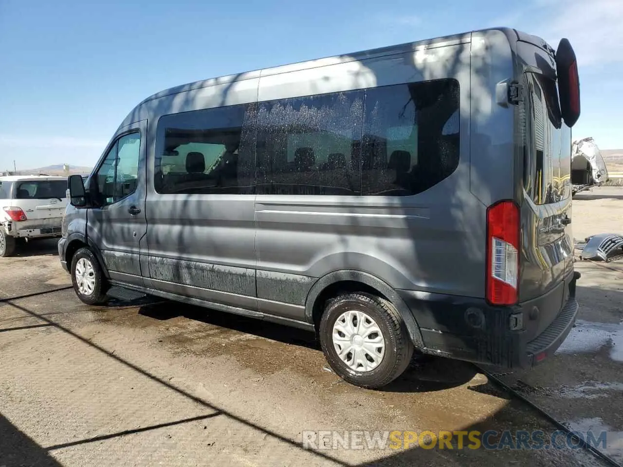 2 fotografías del automóvil dañado 1FBAX2C86RKA48847 FORD TRANSIT 2024