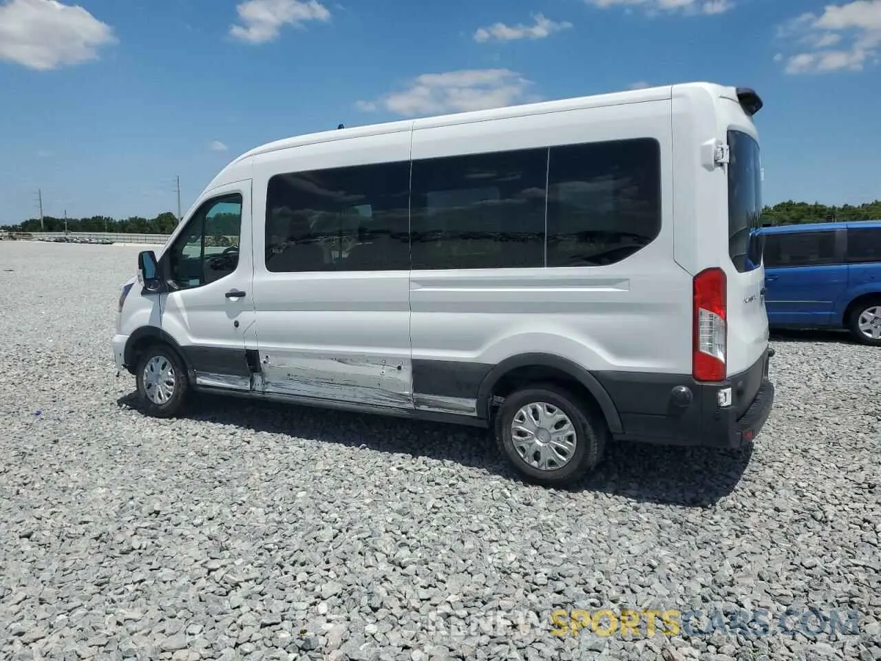 2 fotografías del automóvil dañado 1FBAX2C89RKA74343 FORD TRANSIT 2024