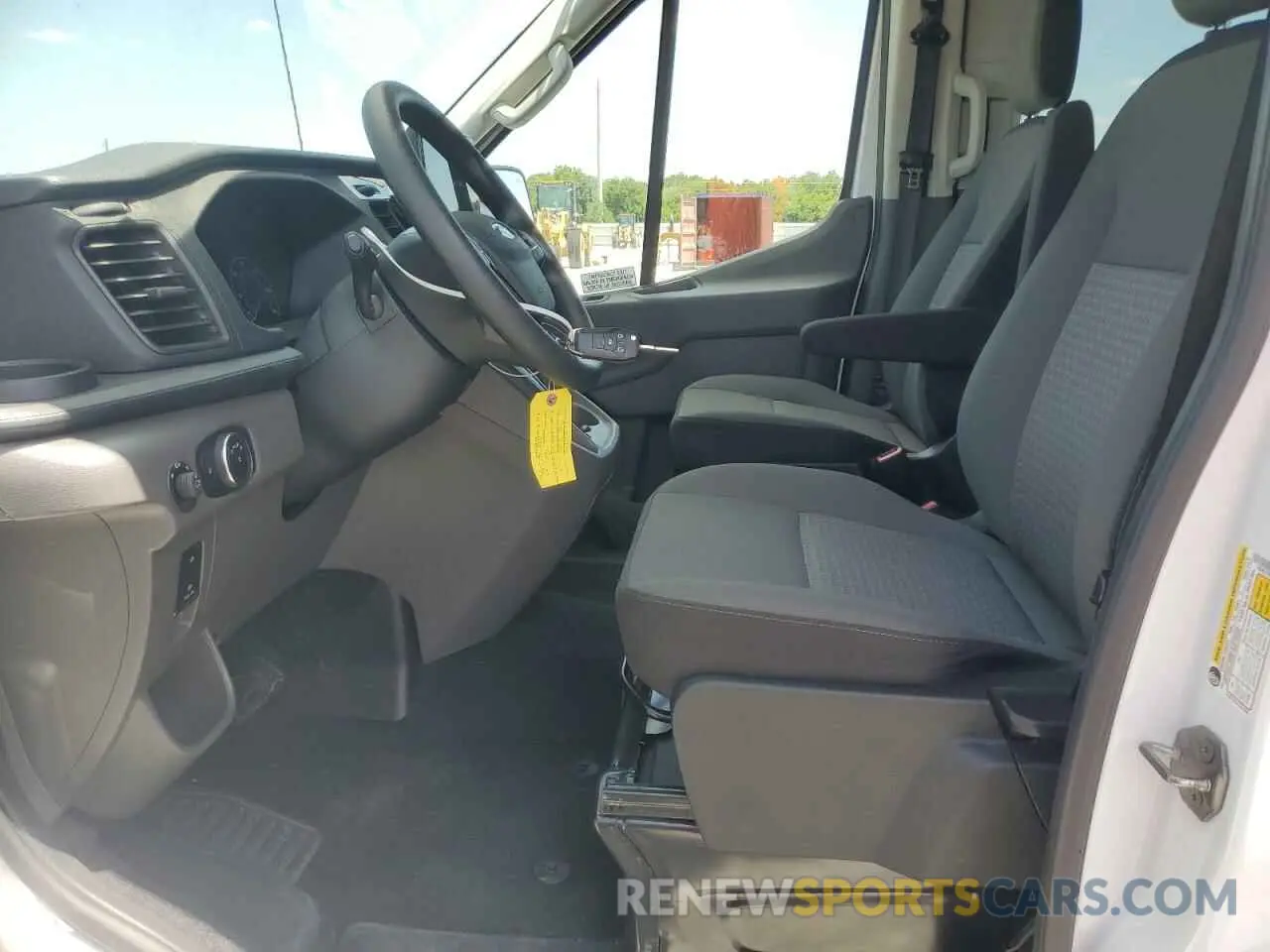 7 fotografías del automóvil dañado 1FBAX2C89RKA74343 FORD TRANSIT 2024