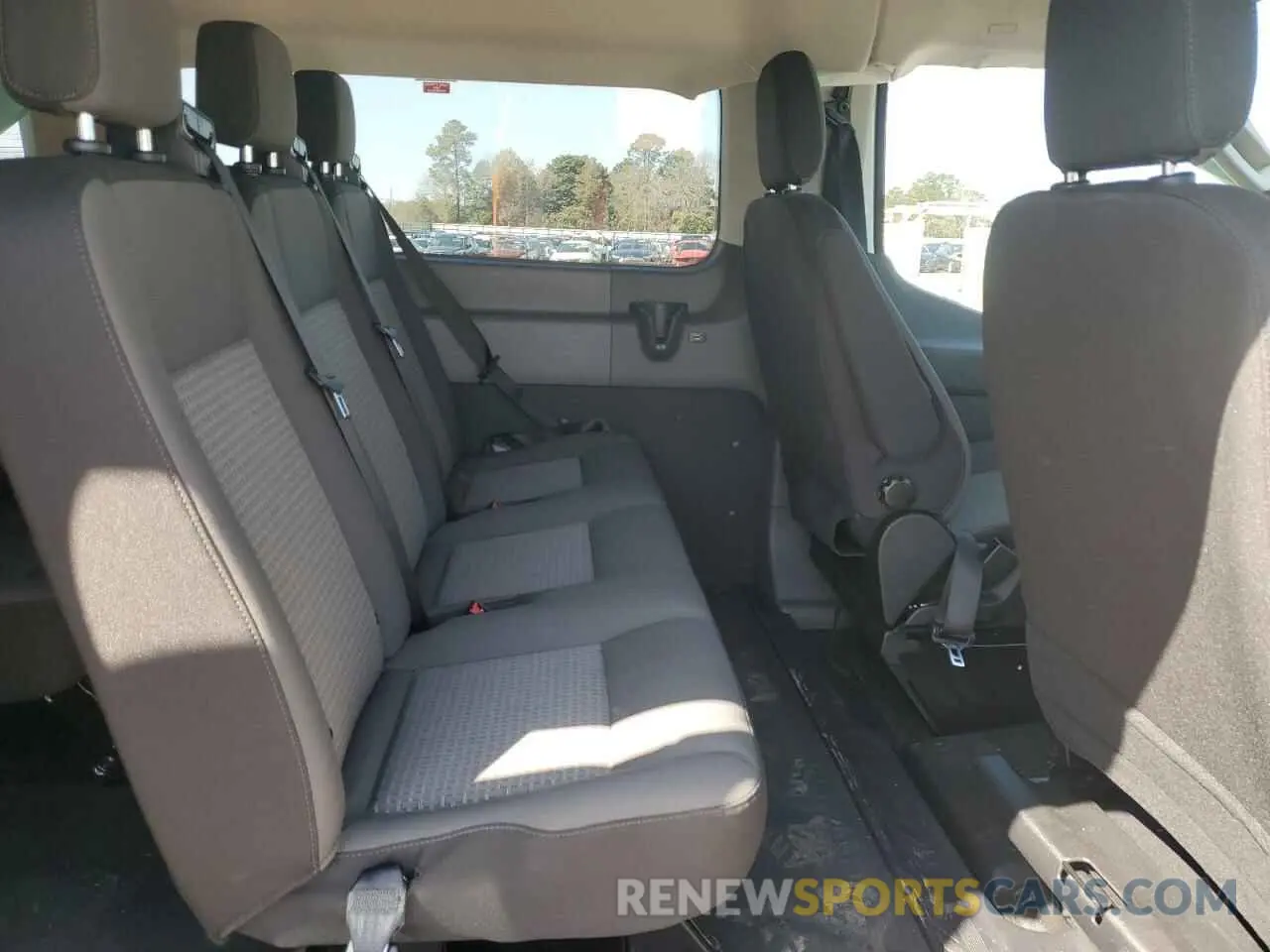 11 fotografías del automóvil dañado 1FBAX2Y81RKB30610 FORD TRANSIT 2024