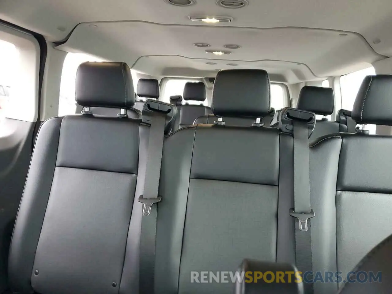 10 fotografías del automóvil dañado 1FBAX9Y82RKB32407 FORD TRANSIT 2024