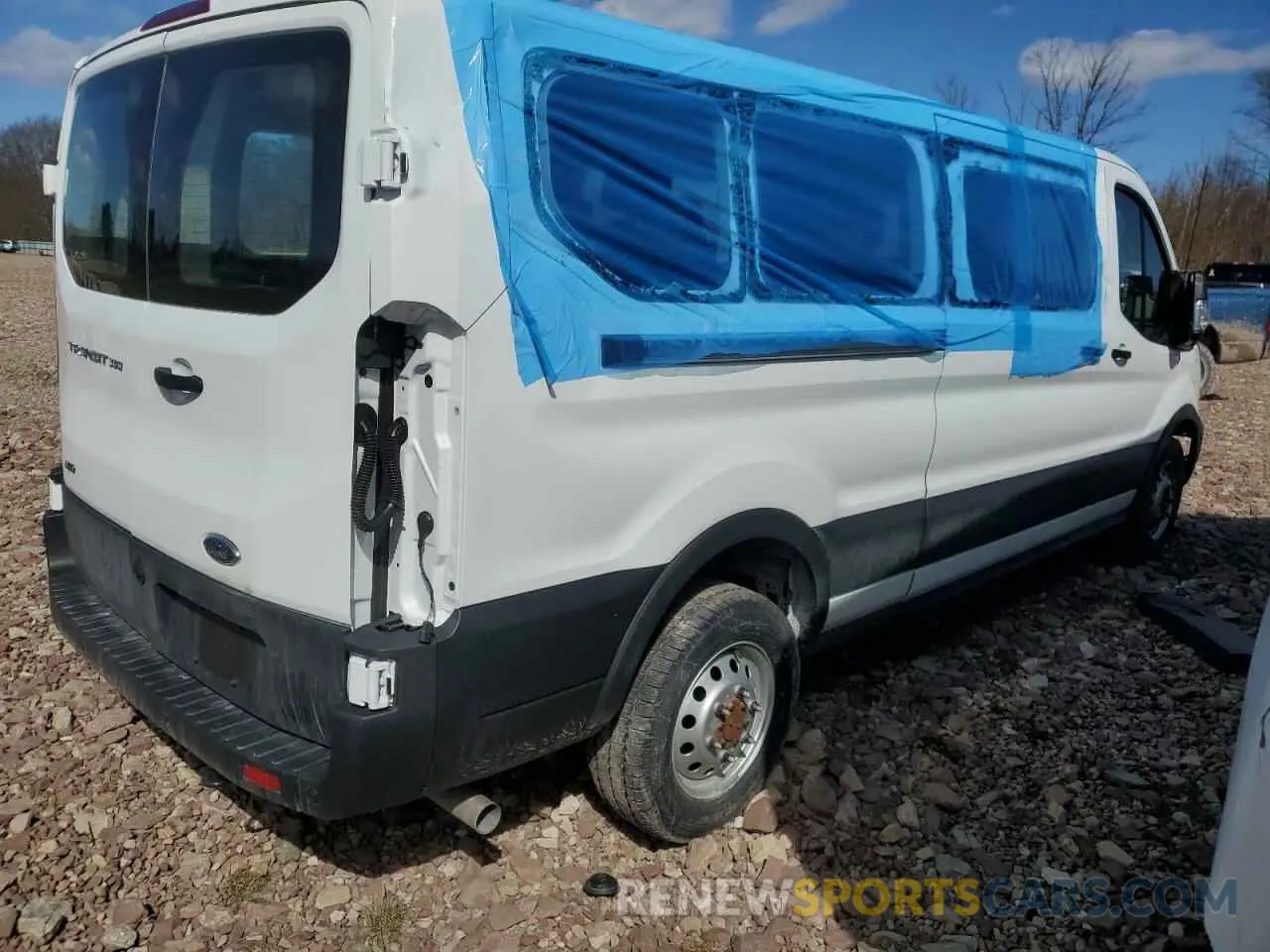 3 fotografías del automóvil dañado 1FBAX9Y82RKB32407 FORD TRANSIT 2024