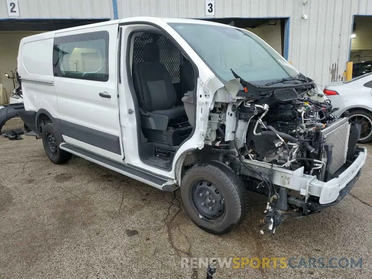 4 fotografías del automóvil dañado 1FTBR1Y82RKA62547 FORD TRANSIT 2024