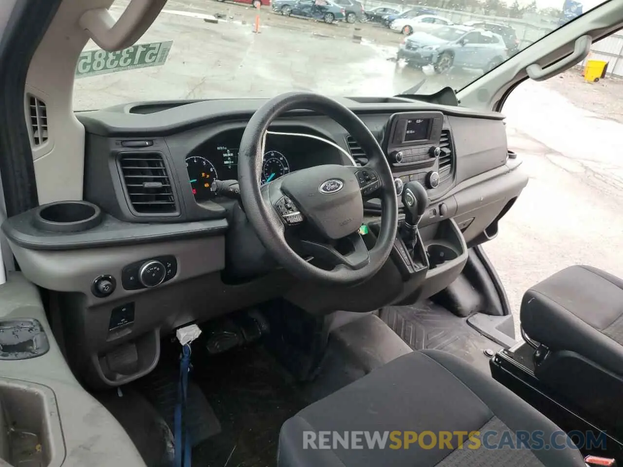 8 fotografías del automóvil dañado 1FTBR1Y82RKA62547 FORD TRANSIT 2024