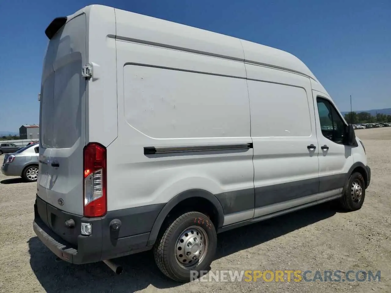 3 fotografías del automóvil dañado 1FTBR2X8XRKA11725 FORD TRANSIT 2024