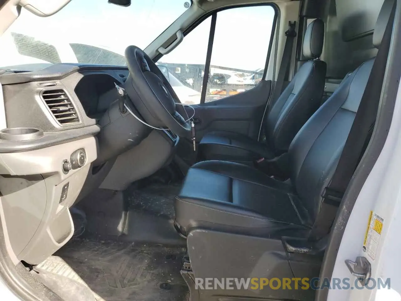 7 fotografías del automóvil dañado 1FTBR3U89RKA32219 FORD TRANSIT 2024