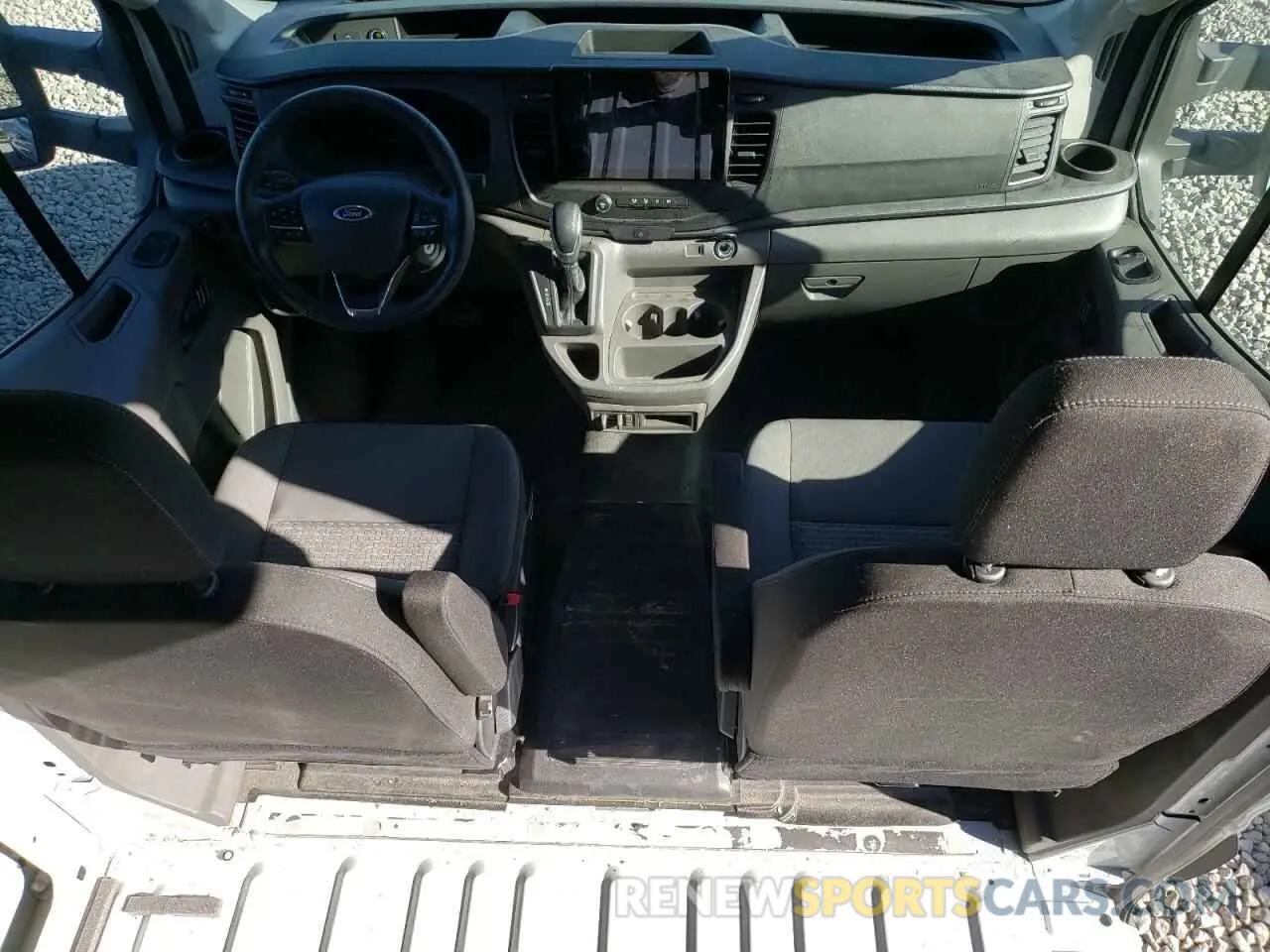 8 fotografías del automóvil dañado 1FTBW3UGXRKA44492 FORD TRANSIT 2024
