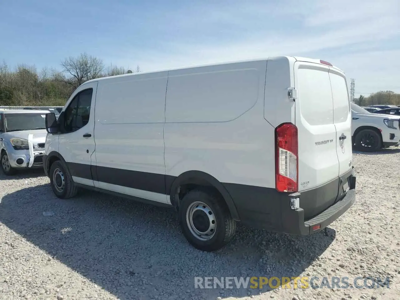 2 fotografías del automóvil dañado 1FTYE1Y83RKA09653 FORD TRANSIT 2024