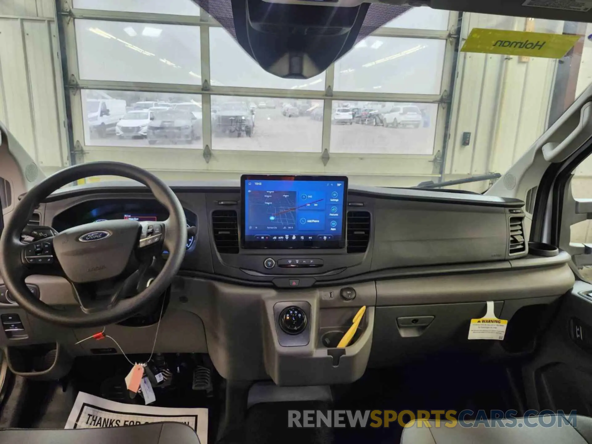 4 fotografías del automóvil dañado 1FTBW1YM0SKA12998 FORD TRANSIT 2025