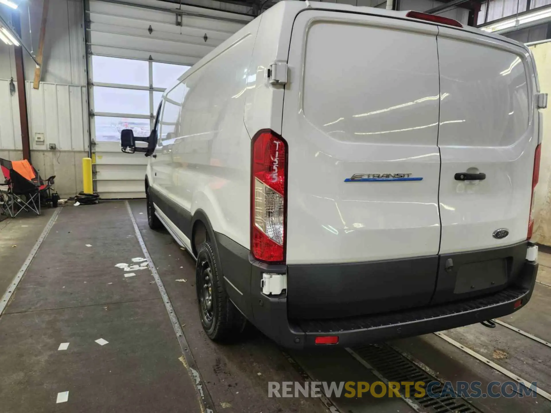 7 fotografías del automóvil dañado 1FTBW1YM0SKA12998 FORD TRANSIT 2025