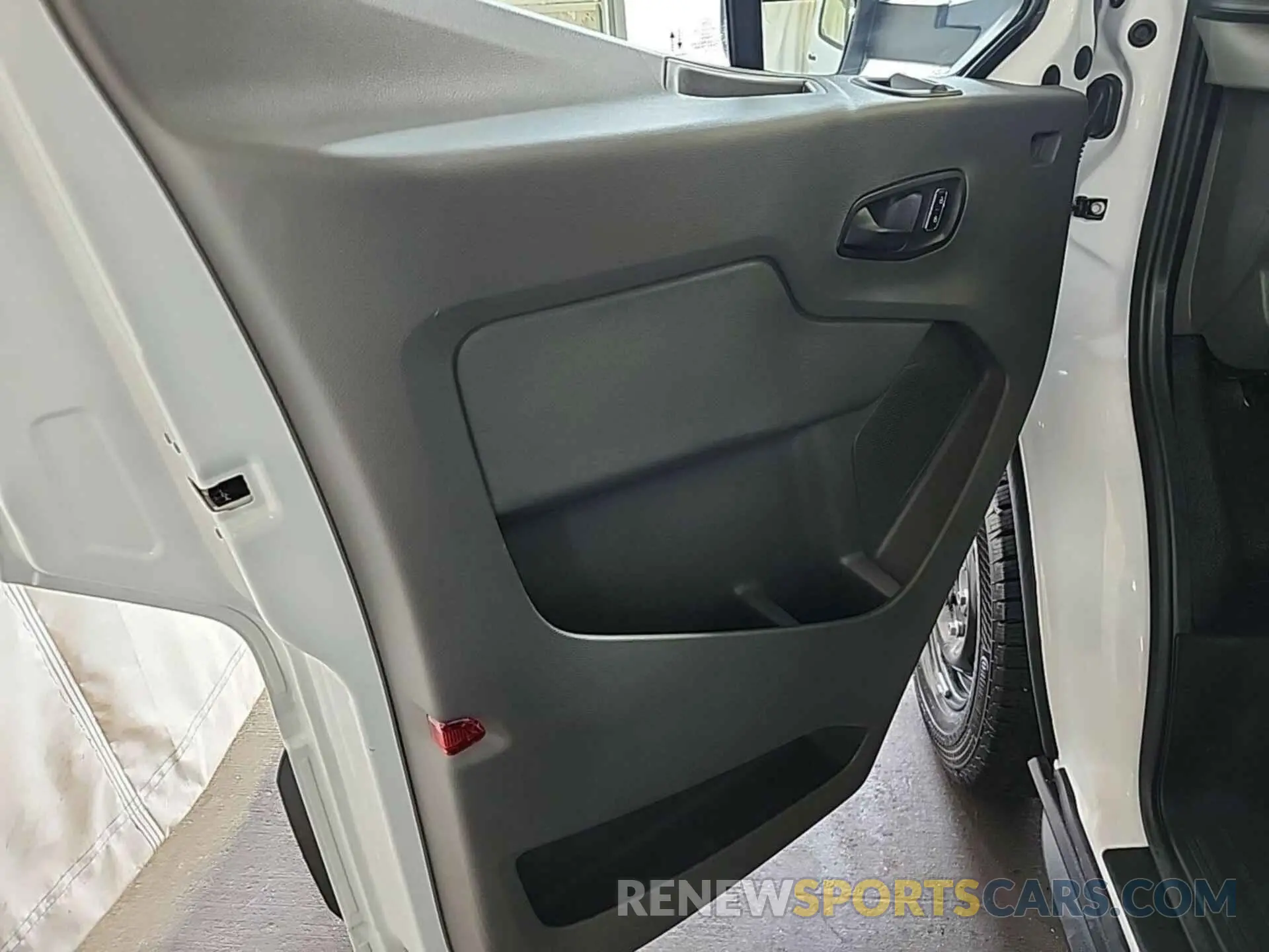 21 fotografías del automóvil dañado 1FTBW1YM0SKA13004 FORD TRANSIT 2025