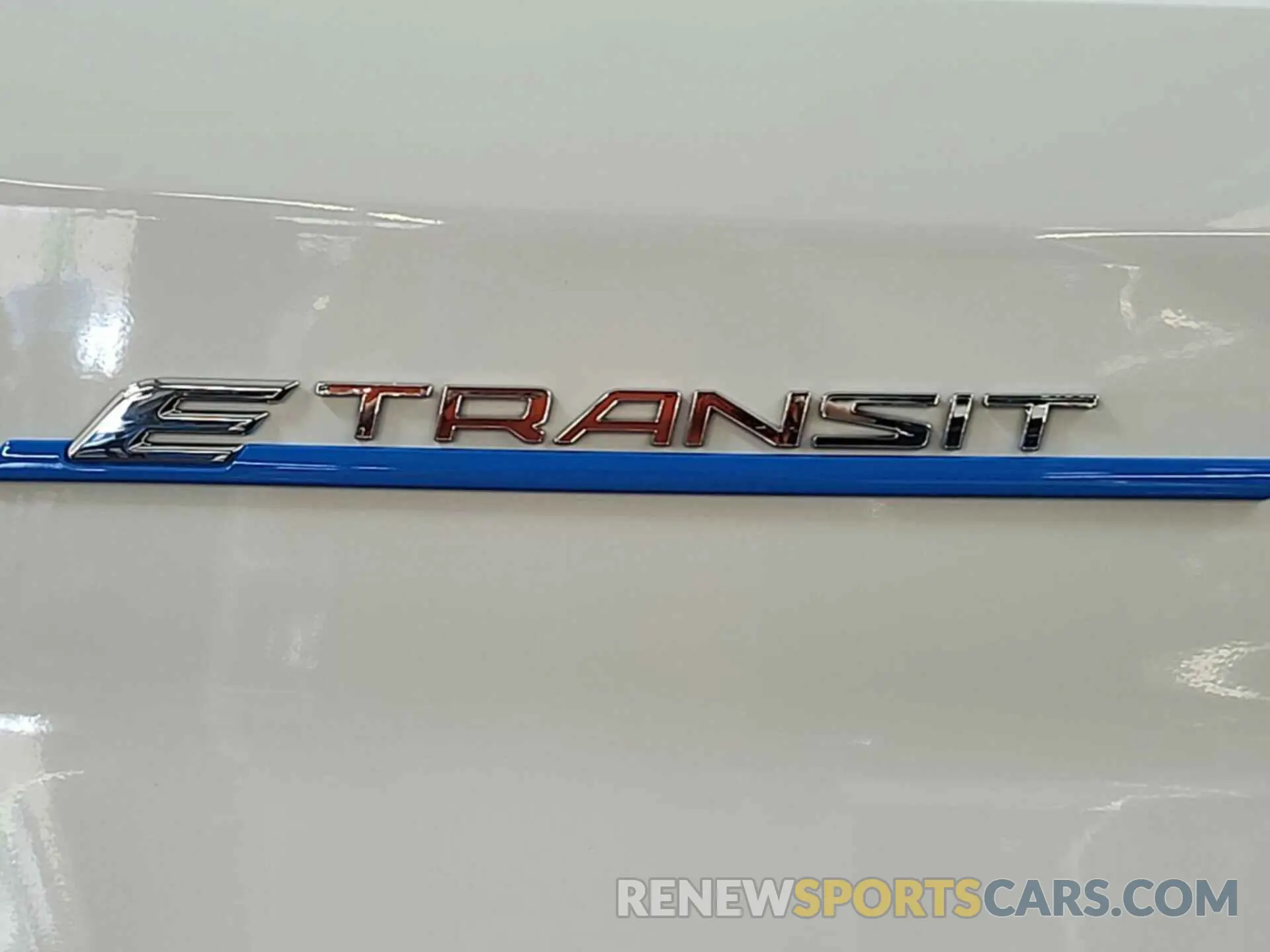 15 fotografías del automóvil dañado 1FTBW1YM1SKA12928 FORD TRANSIT 2025