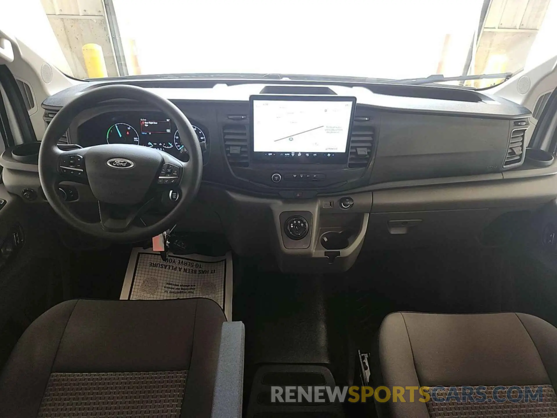 16 fotografías del automóvil dañado 1FTBW1YM1SKA12928 FORD TRANSIT 2025