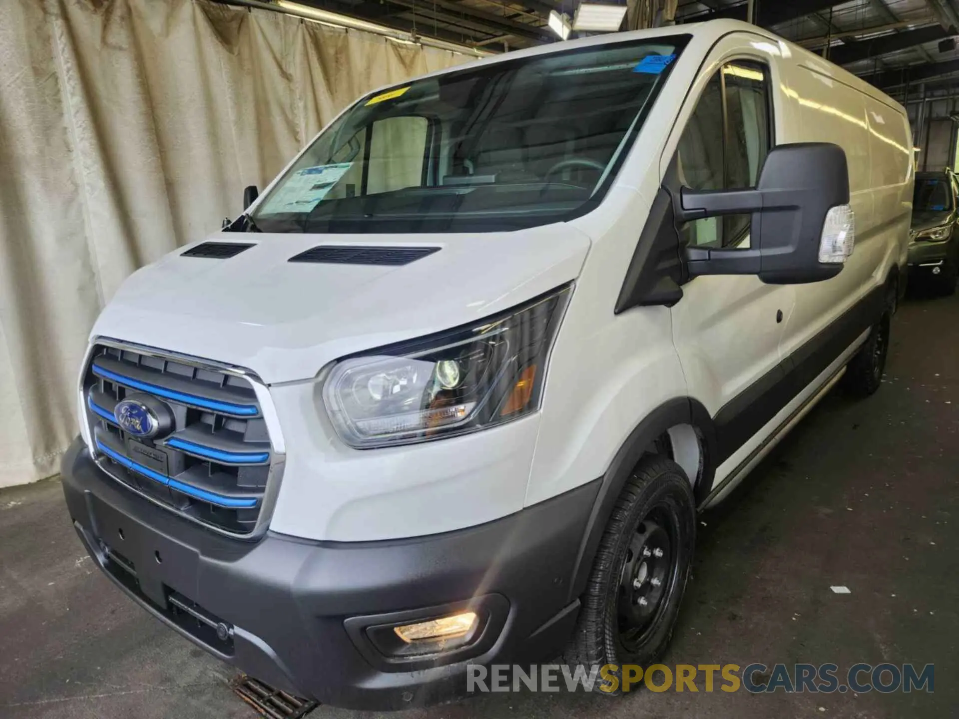 18 fotografías del automóvil dañado 1FTBW1YM2SKA13067 FORD TRANSIT 2025