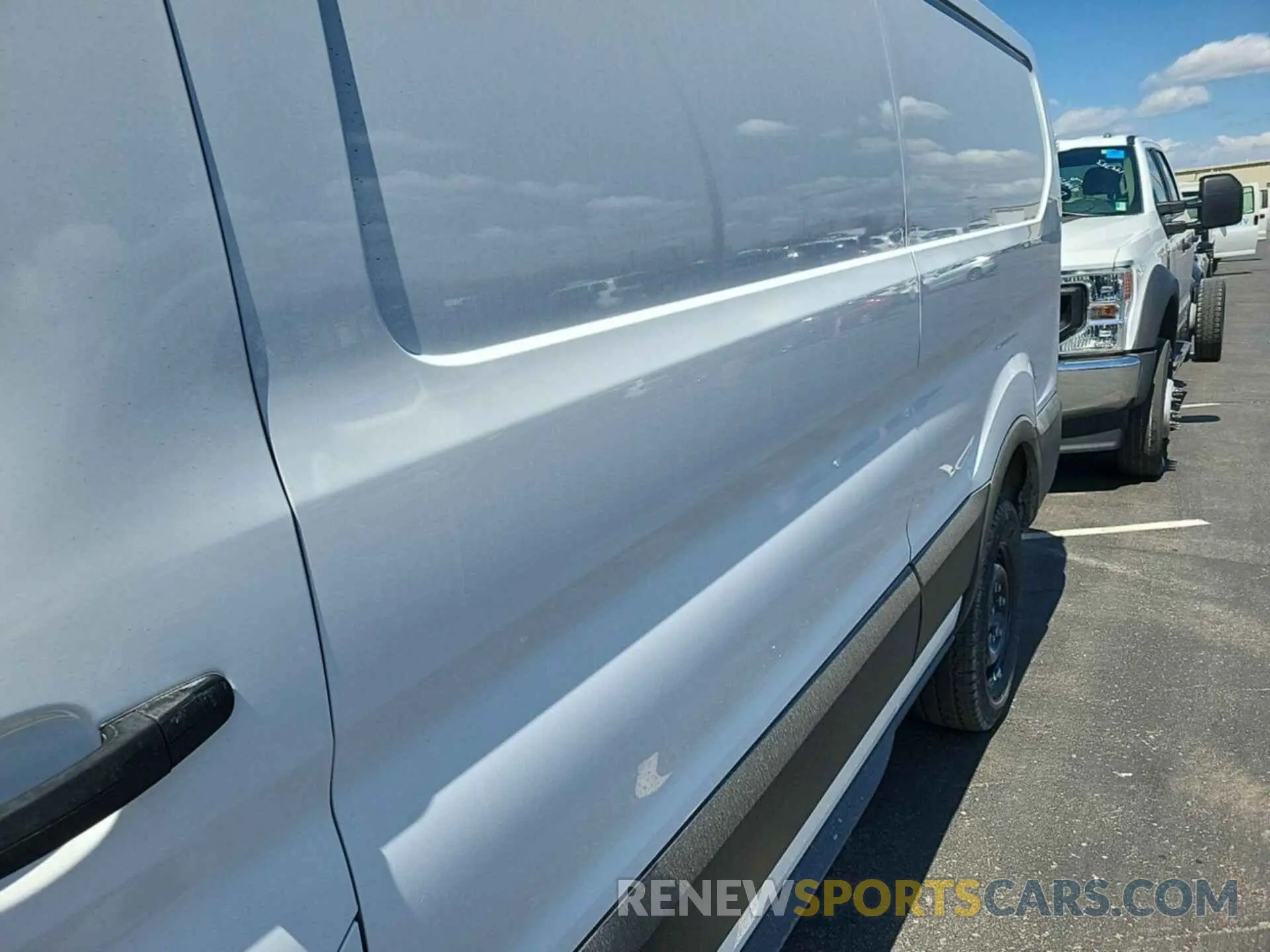6 fotografías del automóvil dañado 1FTBW1YM2SKA13067 FORD TRANSIT 2025
