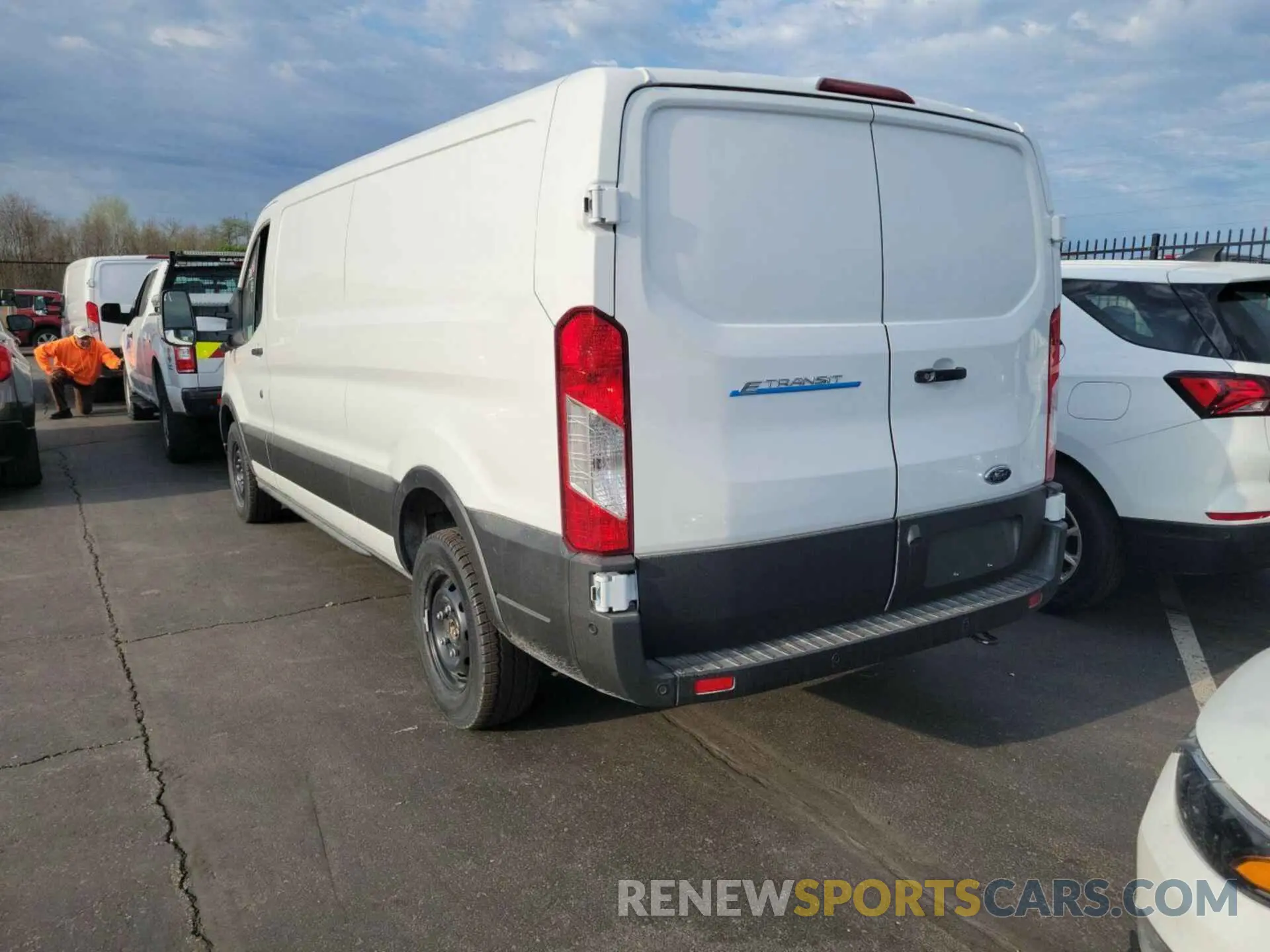 13 fotografías del automóvil dañado 1FTBW1YM3SKA13059 FORD TRANSIT 2025