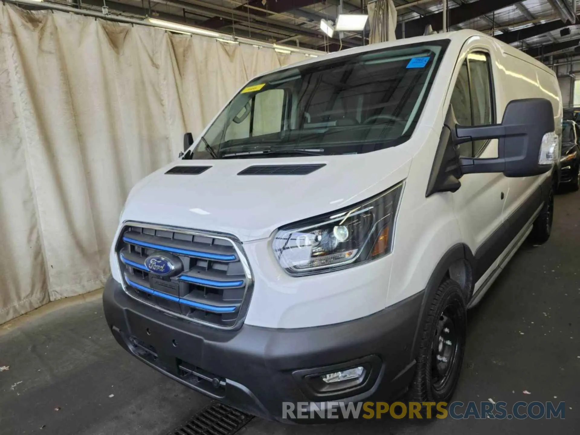 13 fotografías del automóvil dañado 1FTBW1YM4SKA12907 FORD TRANSIT 2025