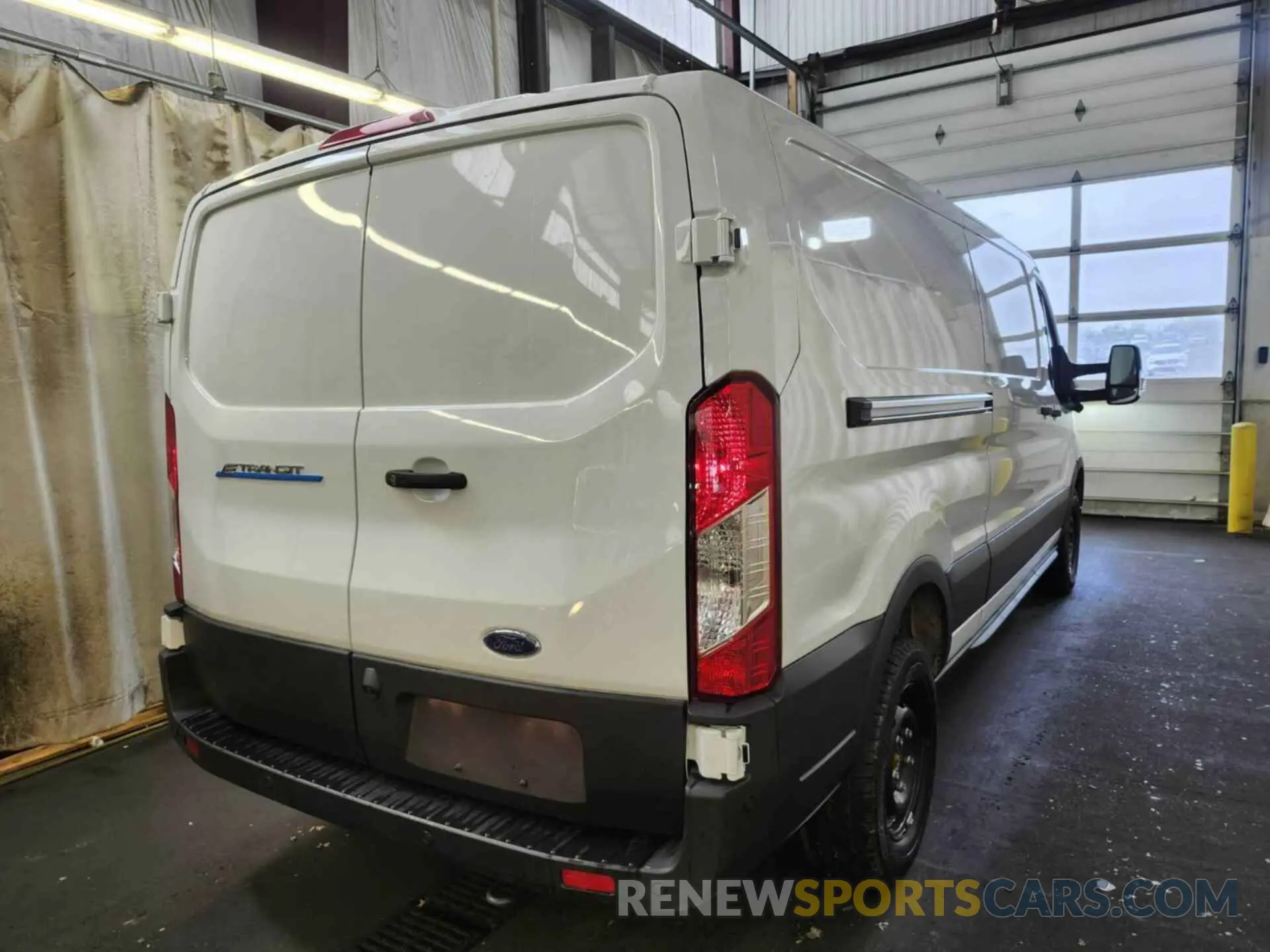 16 fotografías del automóvil dañado 1FTBW1YM4SKA12907 FORD TRANSIT 2025