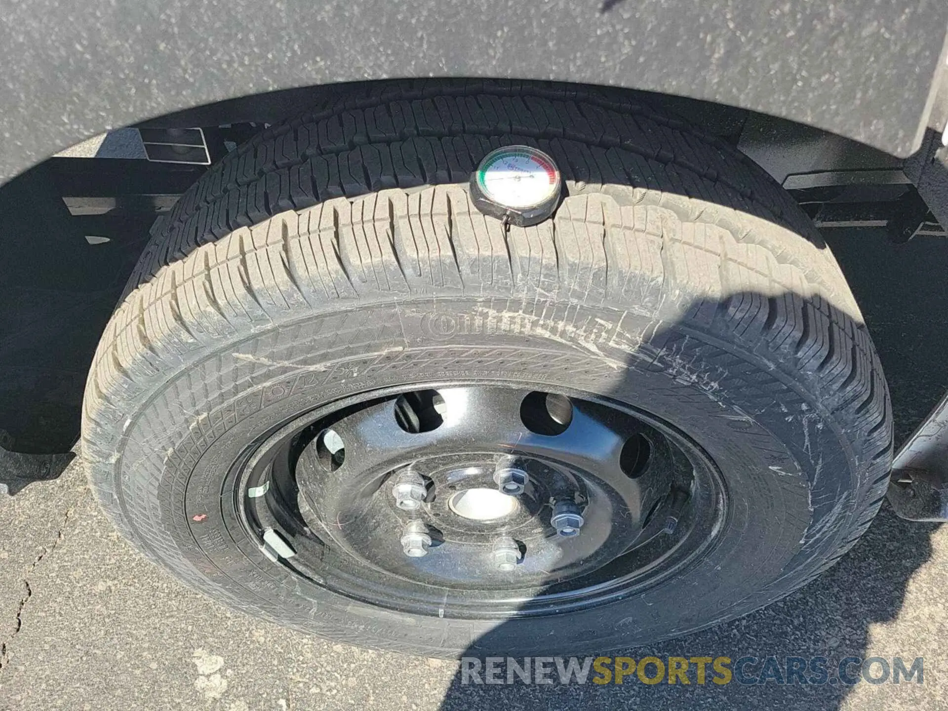 5 fotografías del automóvil dañado 1FTBW1YM4SKA12907 FORD TRANSIT 2025