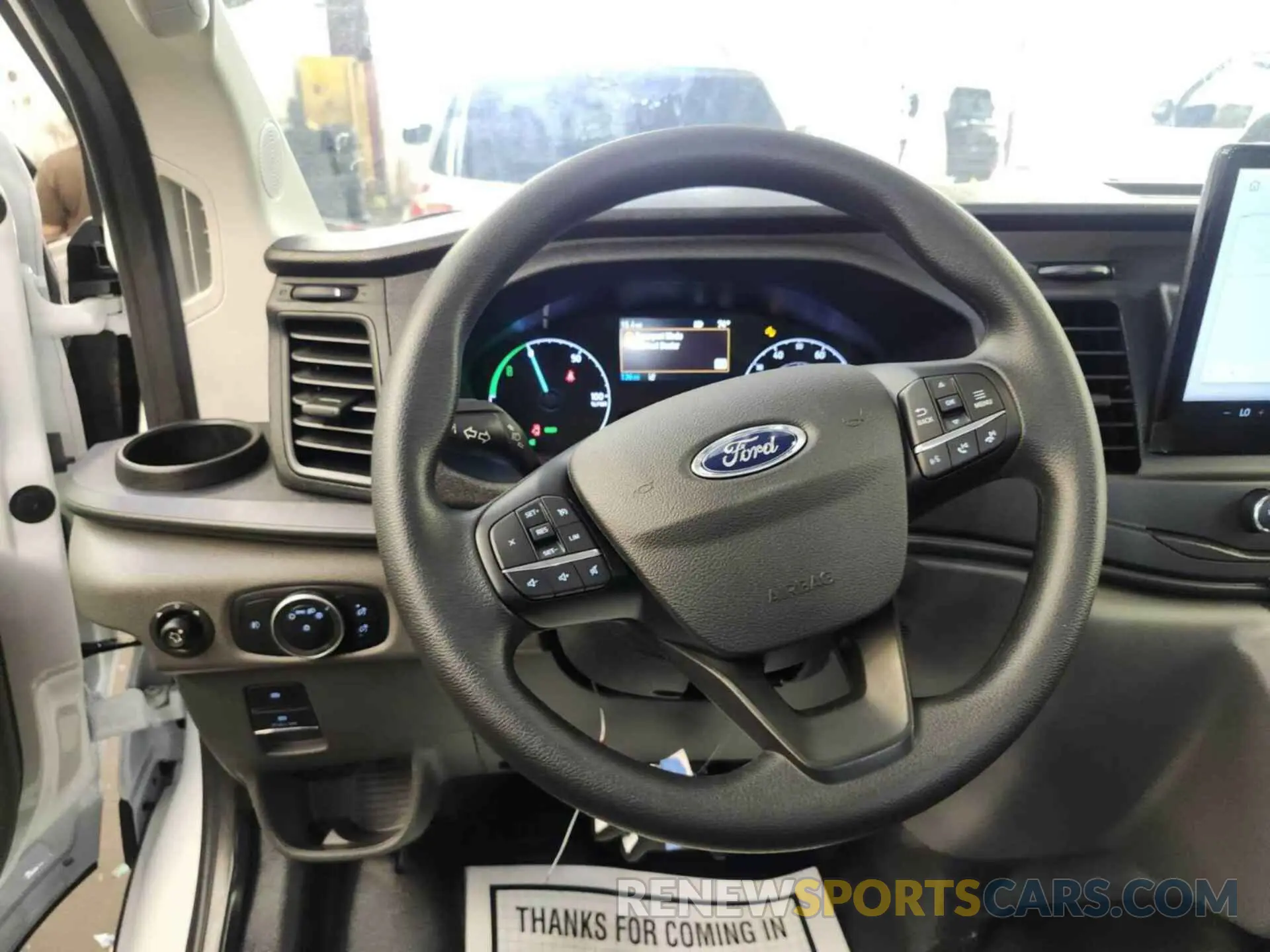 3 fotografías del automóvil dañado 1FTBW1YM5SKA13001 FORD TRANSIT 2025