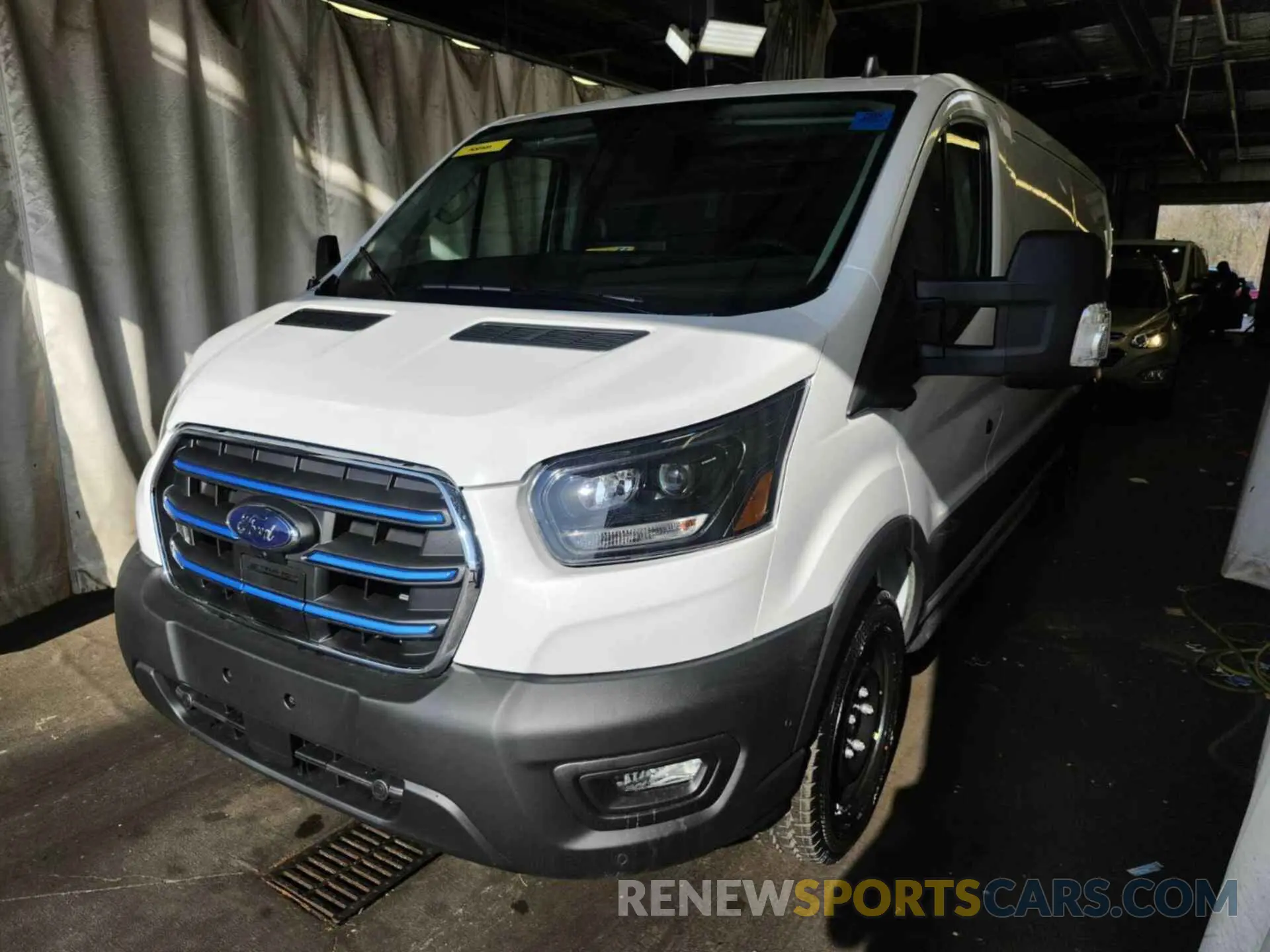 18 fotografías del automóvil dañado 1FTBW1YM6SKA13038 FORD TRANSIT 2025