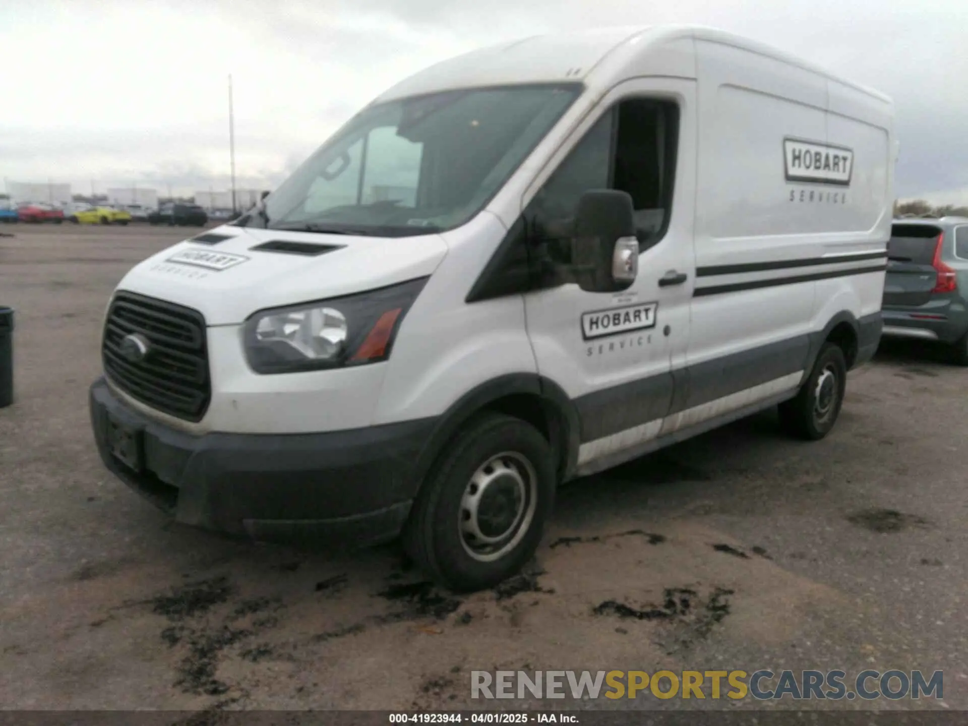 2 fotografías del automóvil dañado 1FTYR1CM5KKA70355 FORD TRANSIT-250 2019