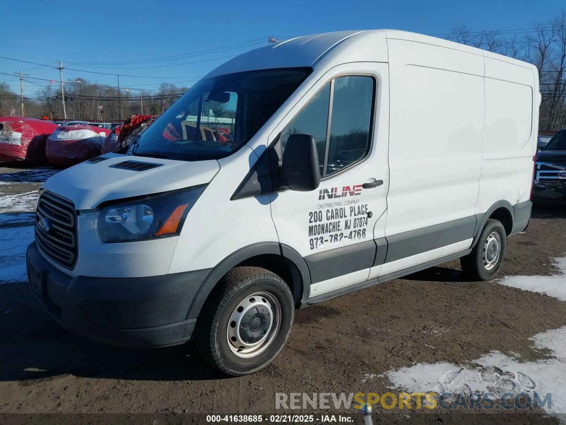 2 fotografías del automóvil dañado 1FTYR1CM6KKB81786 FORD TRANSIT-250 2019