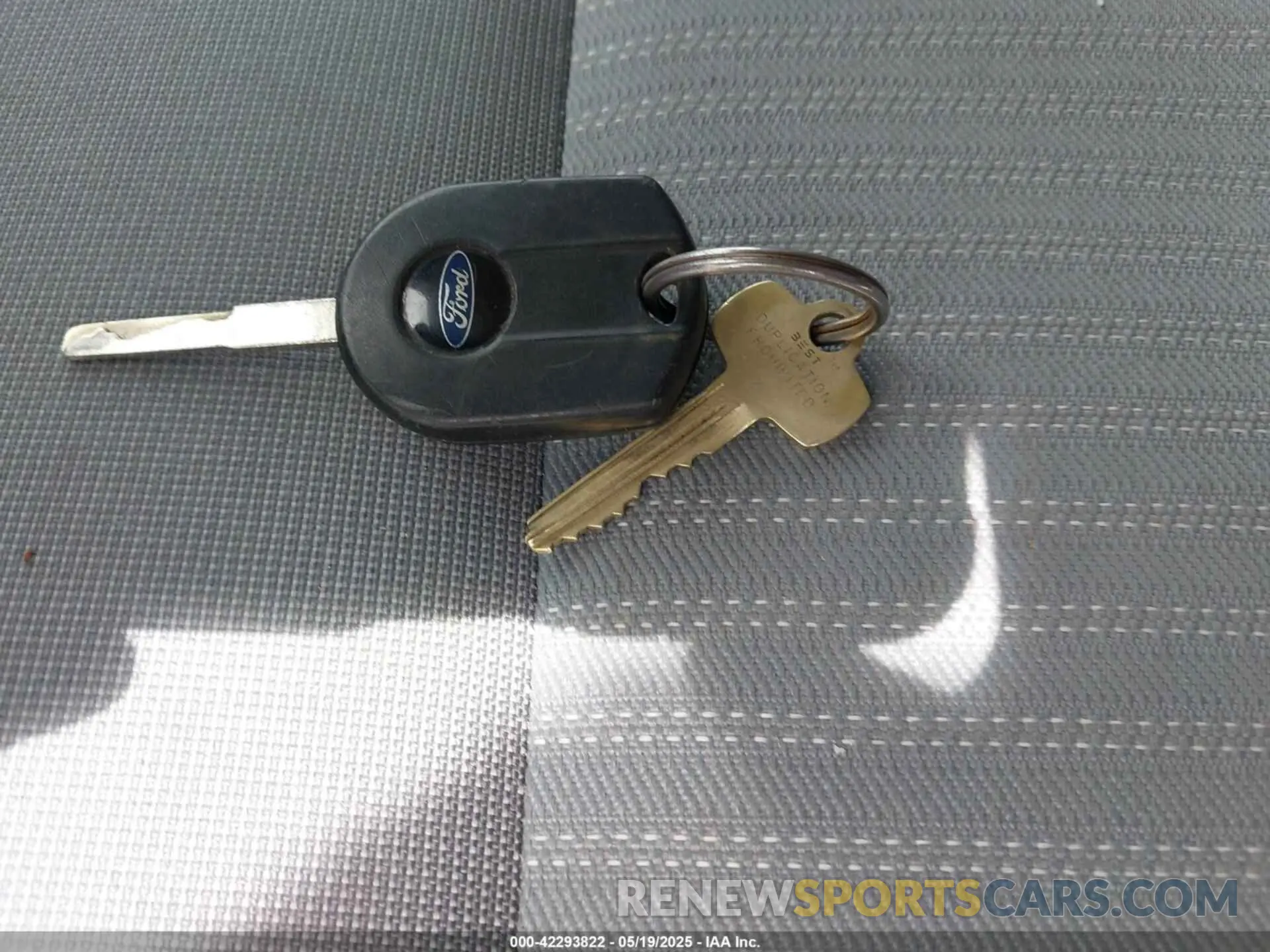 11 fotografías del automóvil dañado 1FTYR1YG3KKB67475 FORD TRANSIT-250 2019
