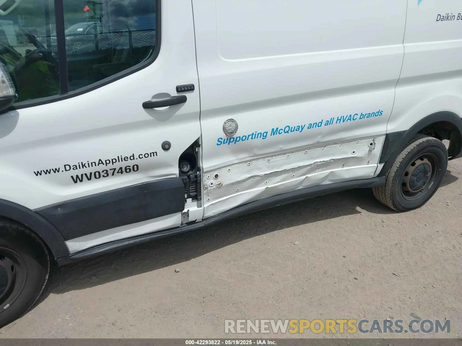 6 fotografías del automóvil dañado 1FTYR1YG3KKB67475 FORD TRANSIT-250 2019