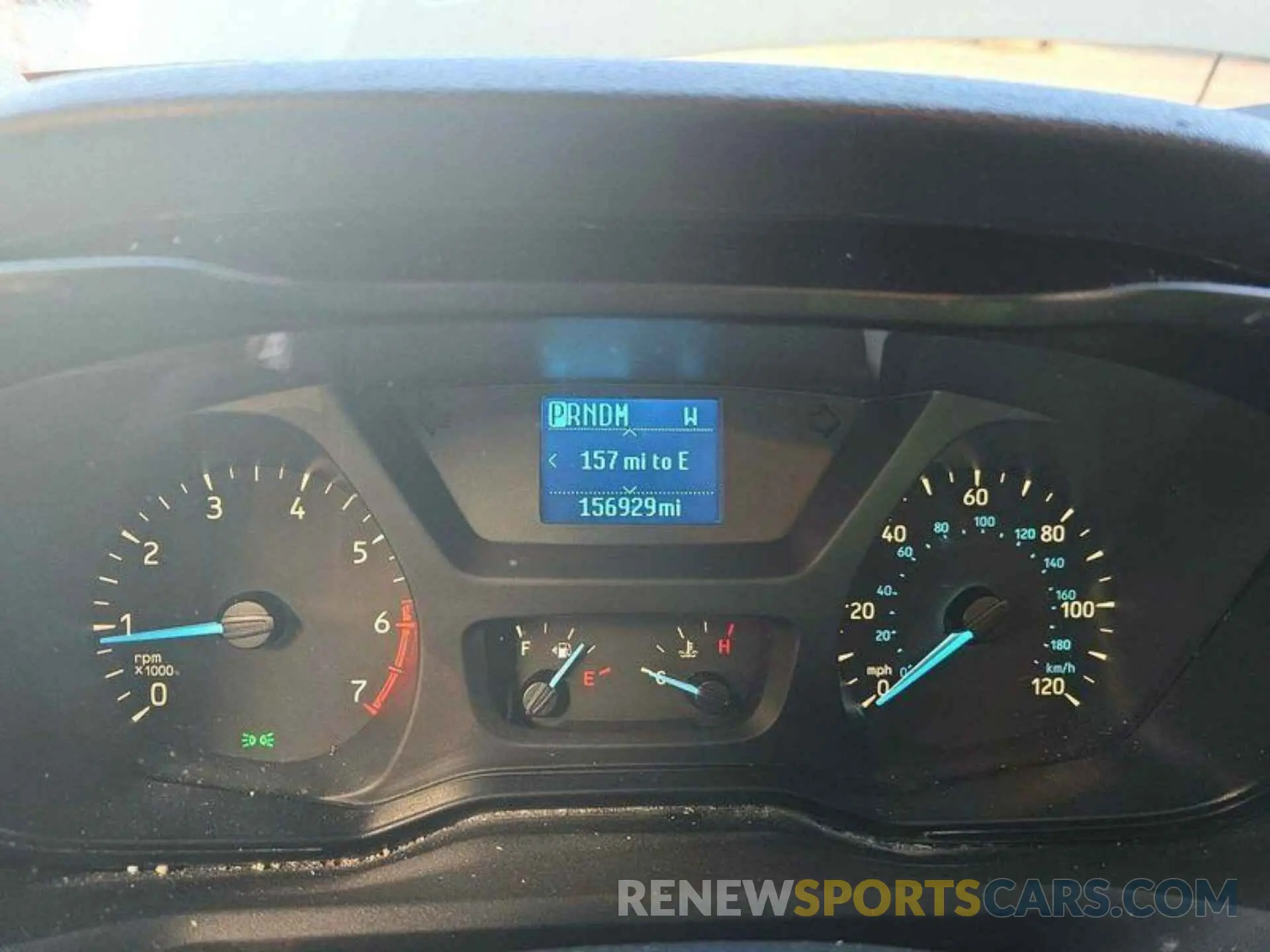 5 fotografías del automóvil dañado 1FTYR1YG5KKA54367 FORD TRANSIT-250 2019