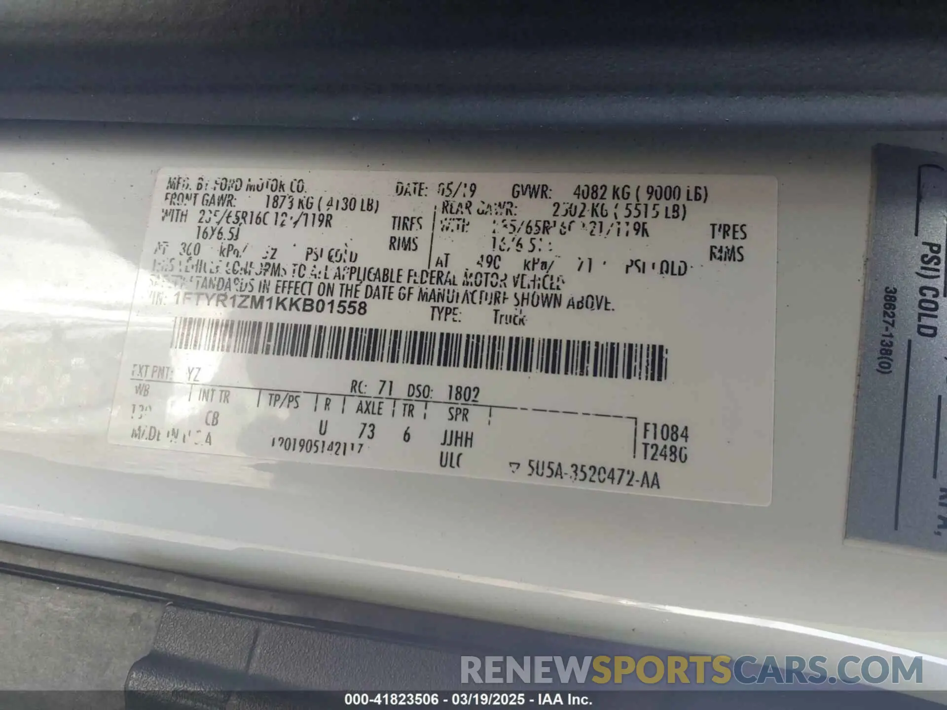 9 fotografías del automóvil dañado 1FTYR1ZM1KKB01558 FORD TRANSIT-250 2019