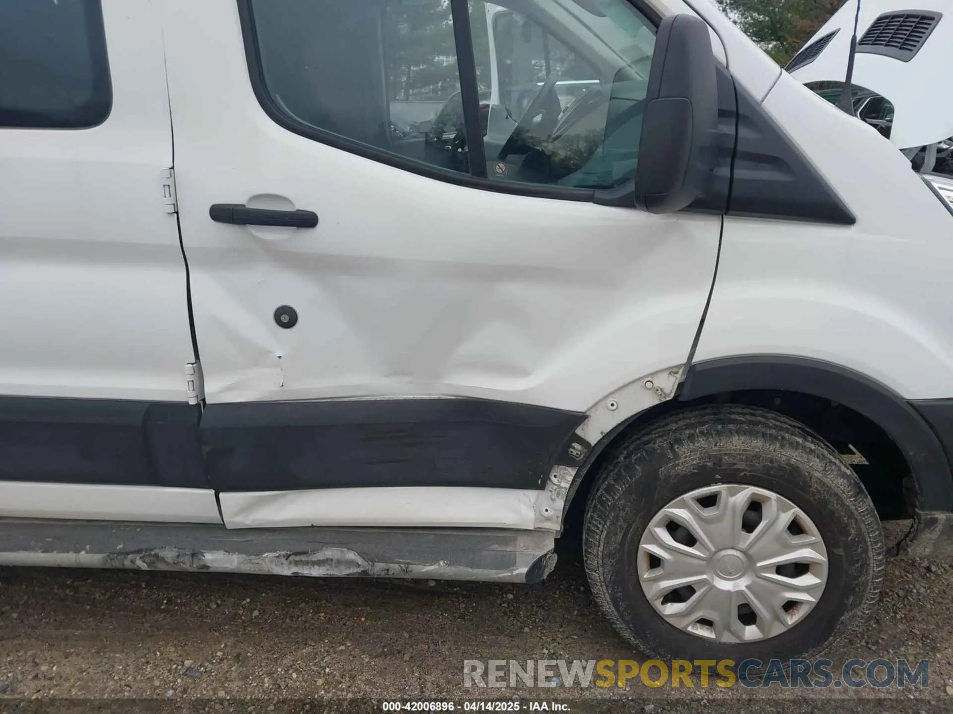 6 fotografías del automóvil dañado 1FTYR1ZM4KKB00758 FORD TRANSIT-250 2019