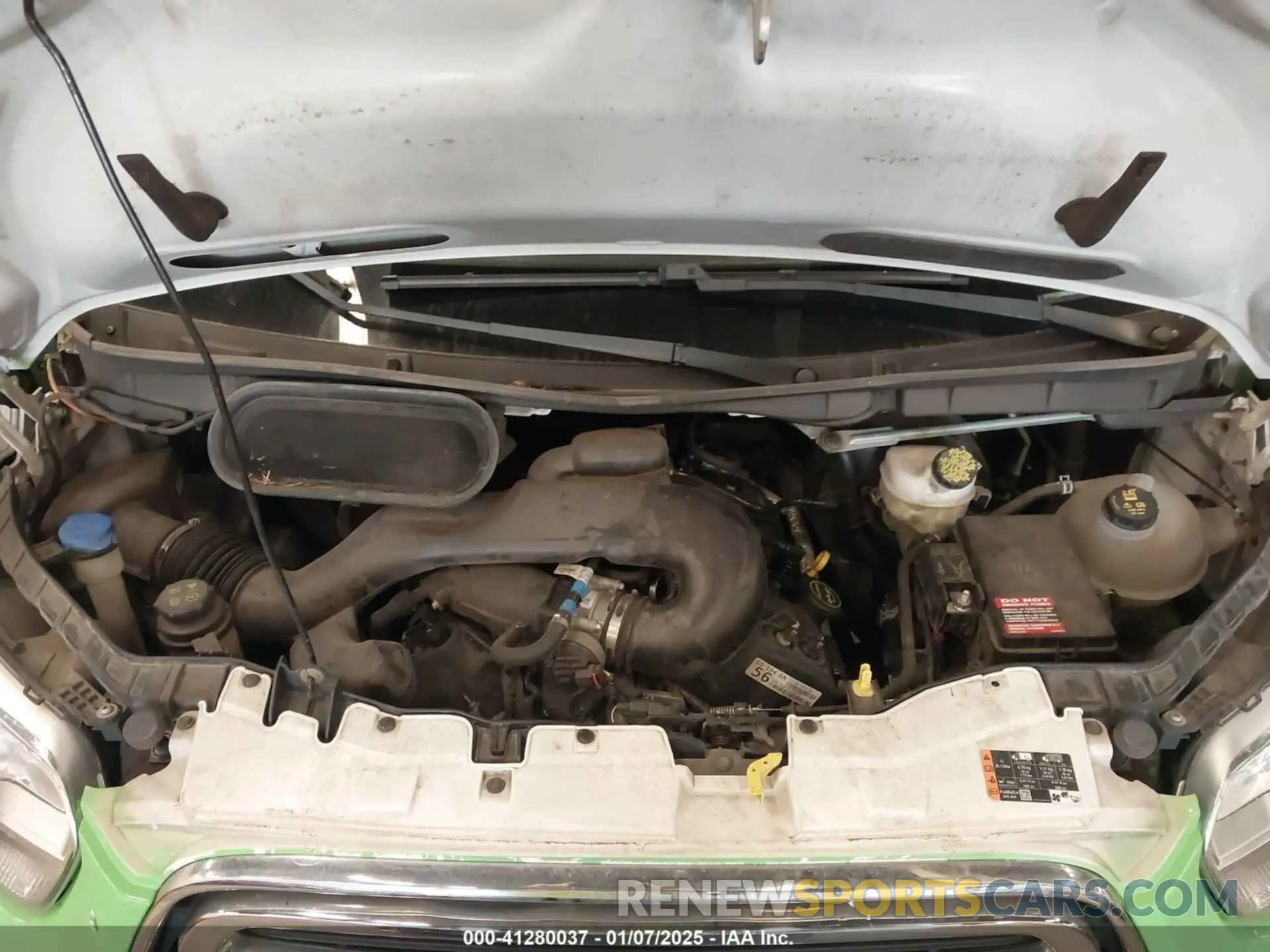10 fotografías del automóvil dañado 1FTYR1ZM8KKB20494 FORD TRANSIT-250 2019