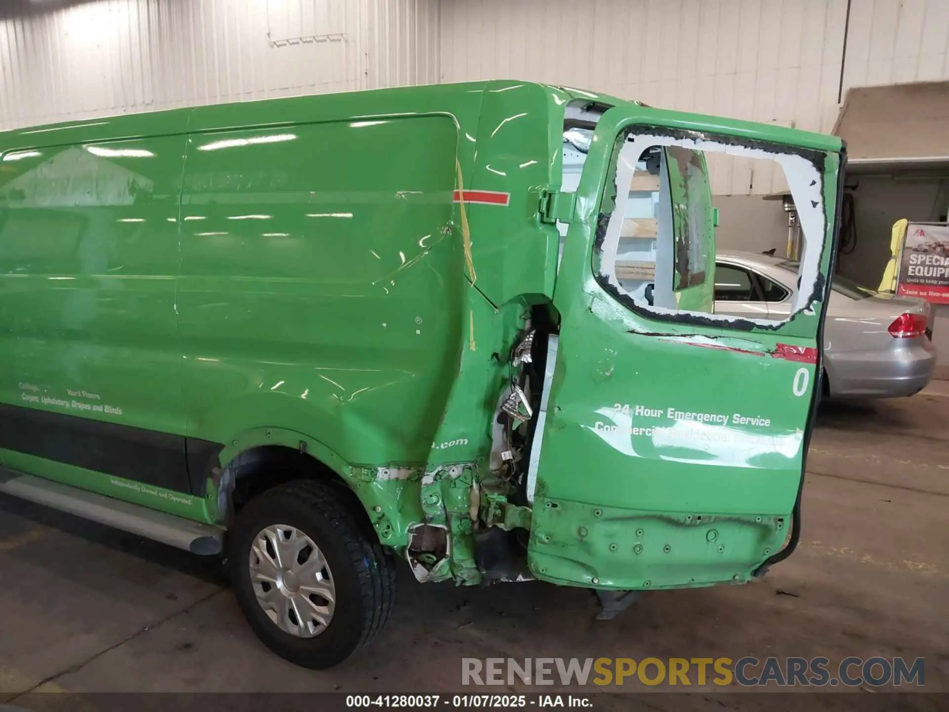 20 fotografías del automóvil dañado 1FTYR1ZM8KKB20494 FORD TRANSIT-250 2019