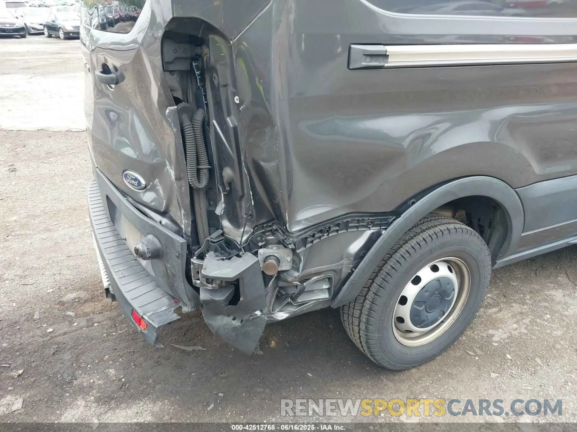 6 fotografías del automóvil dañado 1FTYR2CG7KKA23232 FORD TRANSIT-250 2019